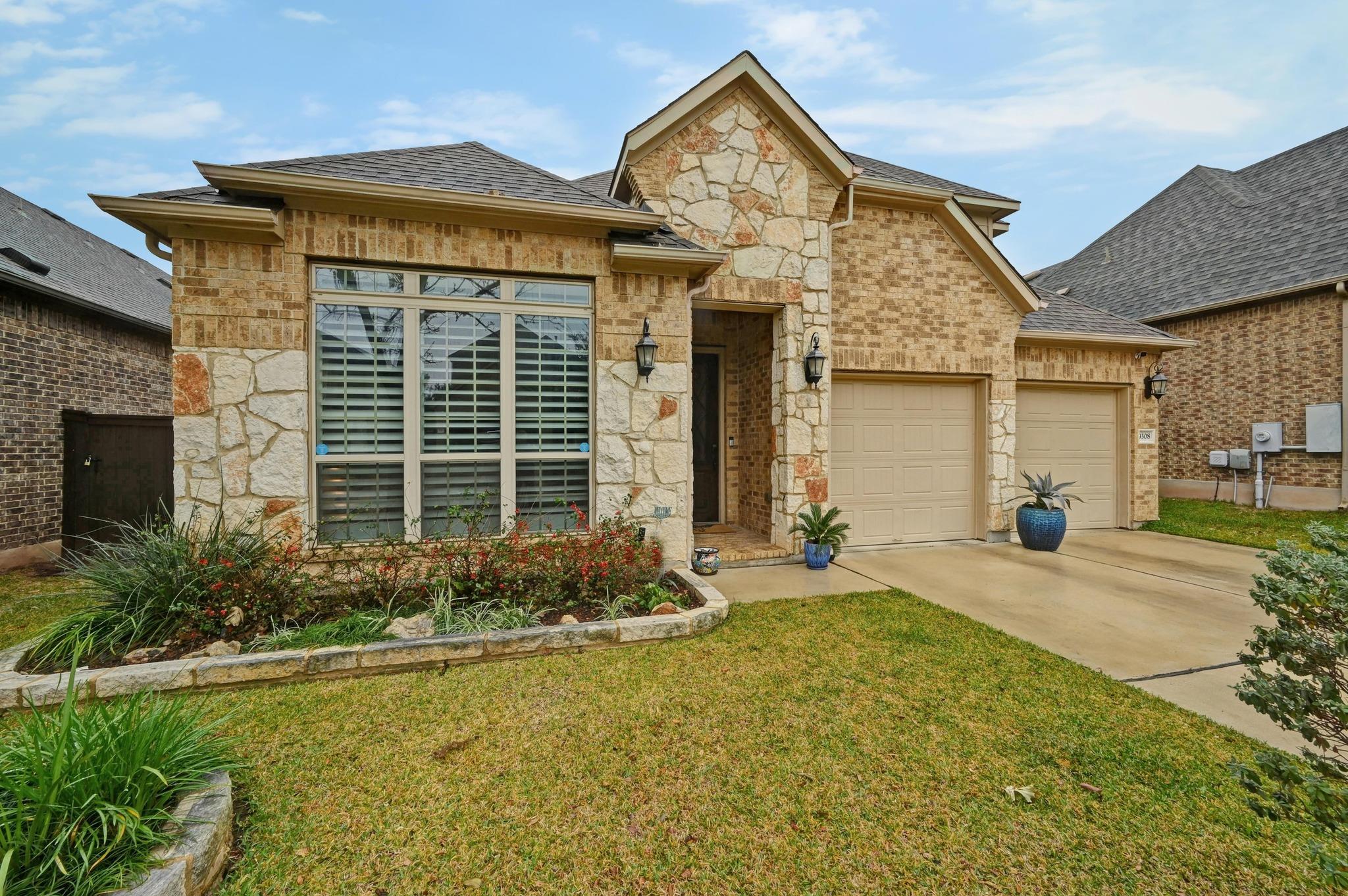 9308 Bentley Garner Ln, Austin, TX 78748