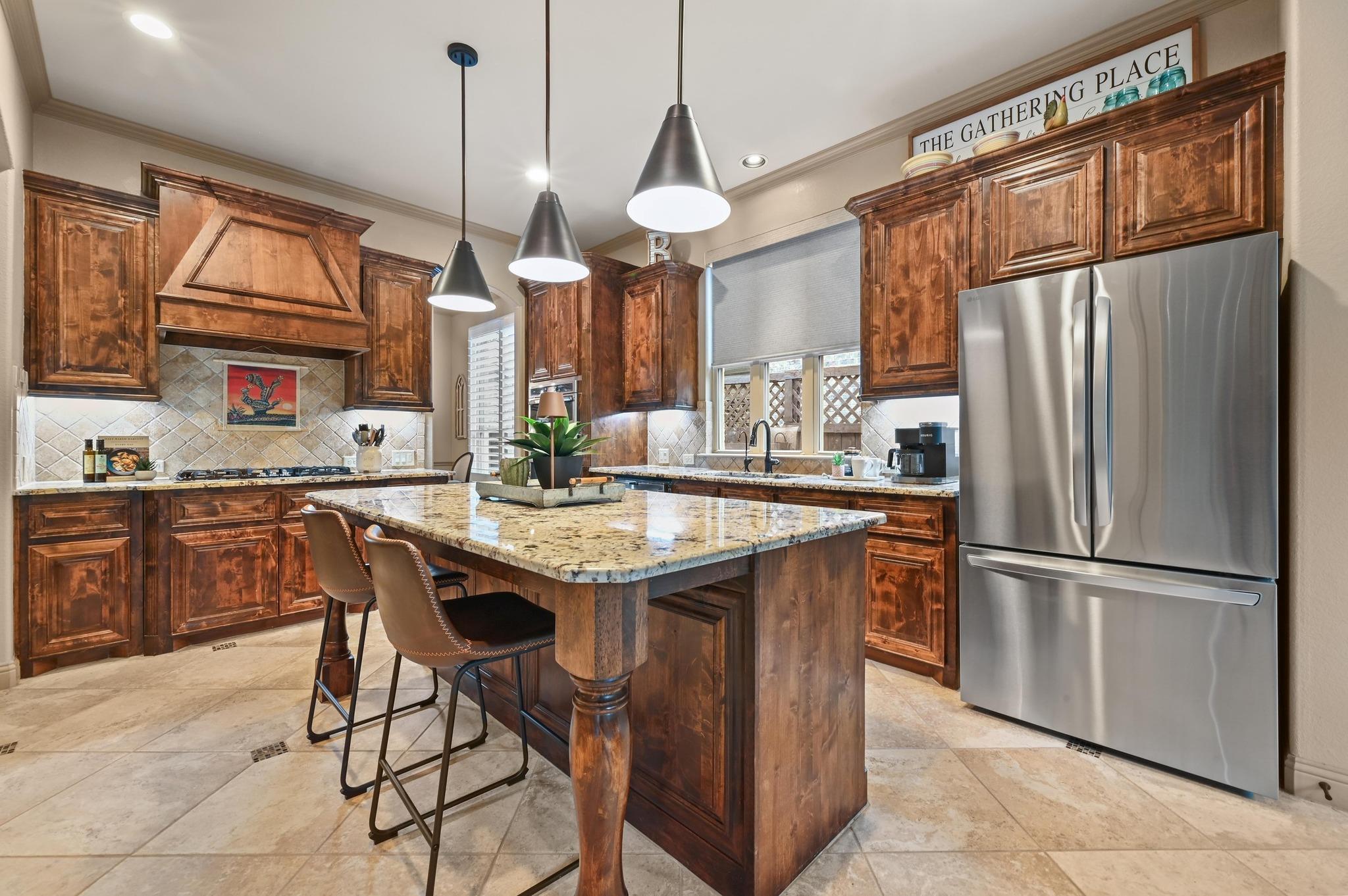 9308 Bentley Garner Ln, Austin, TX 78748