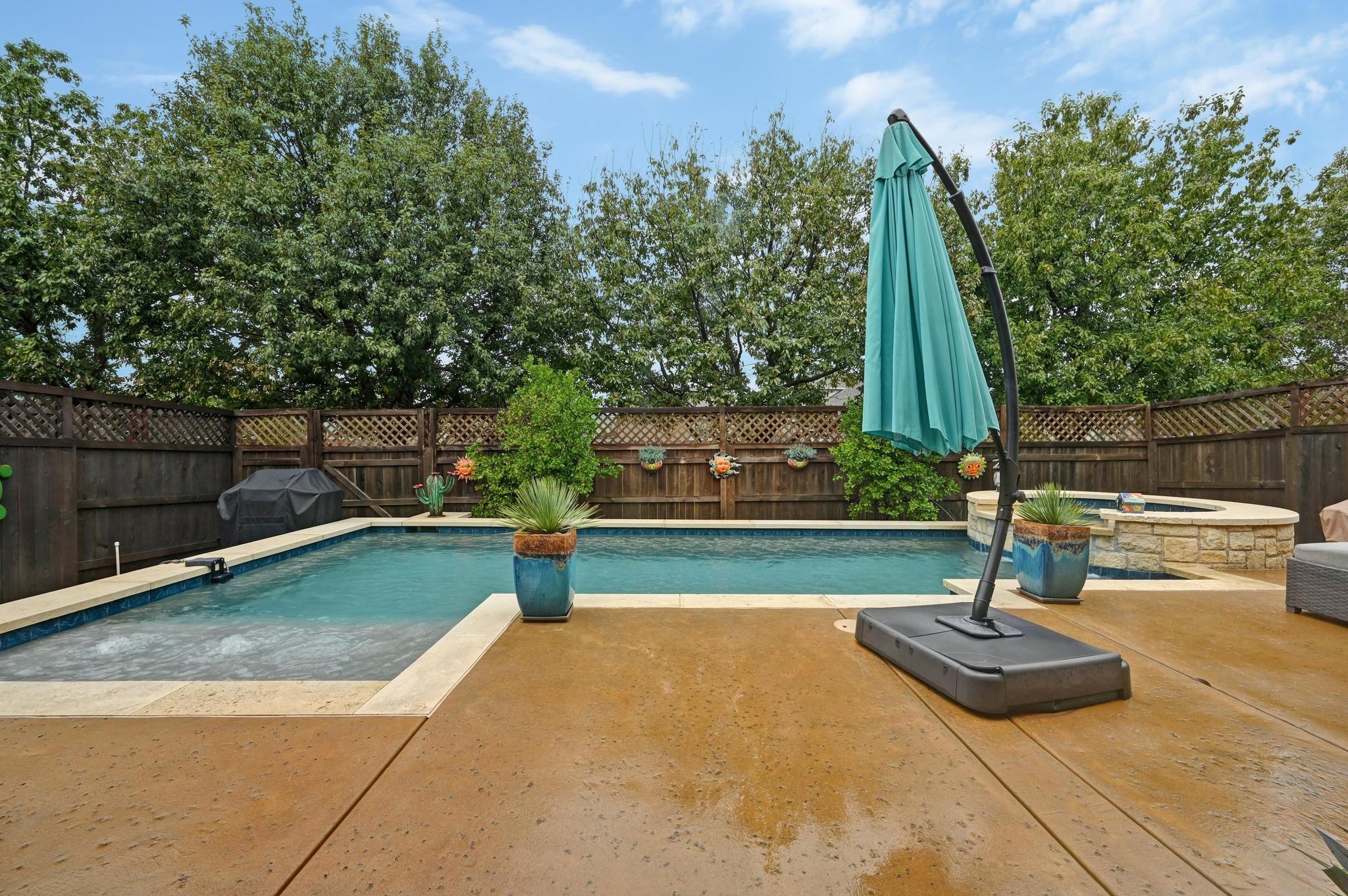 9308 Bentley Garner Ln, Austin, TX 78748