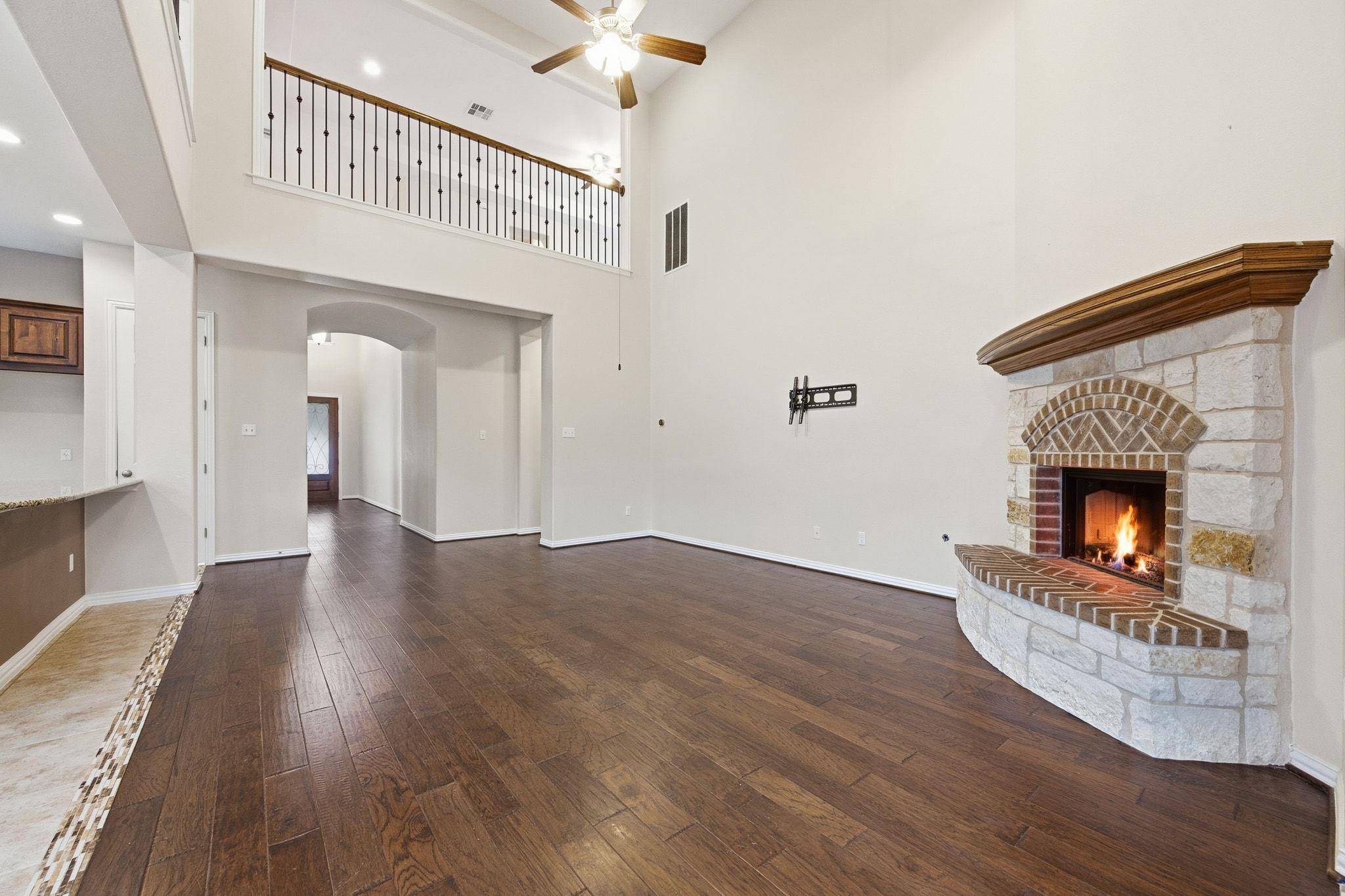 2738 Belicia Ln, Round Rock, TX 78665