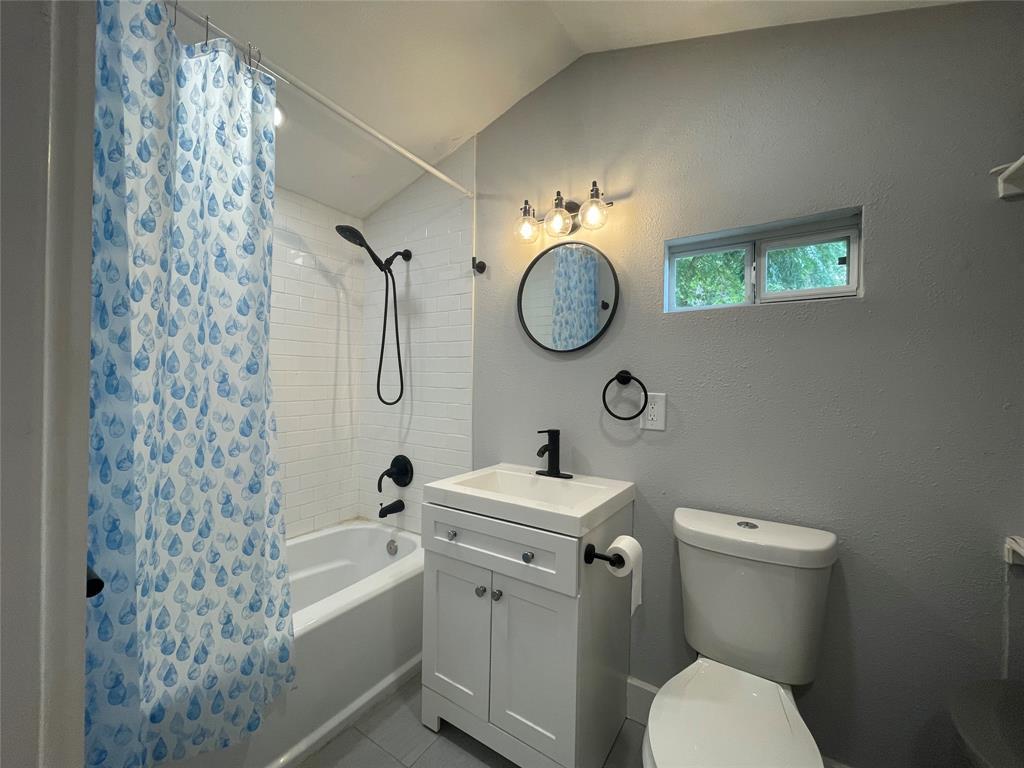 2113 River Rd # A, San Marcos, TX 78666