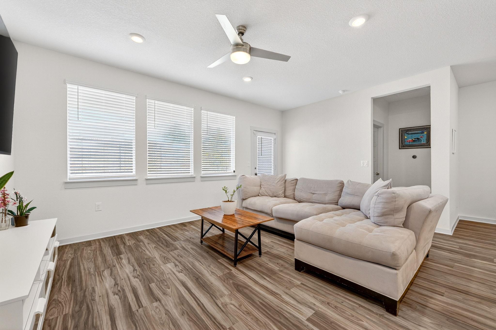 13704 Bavarian Forest Dr, Pflugerville, TX 78660