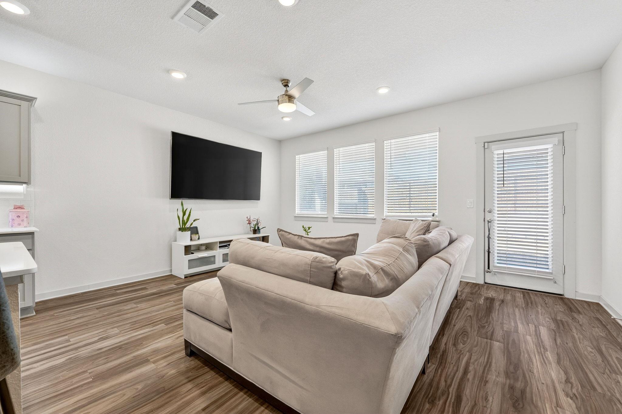 13704 Bavarian Forest Dr, Pflugerville, TX 78660