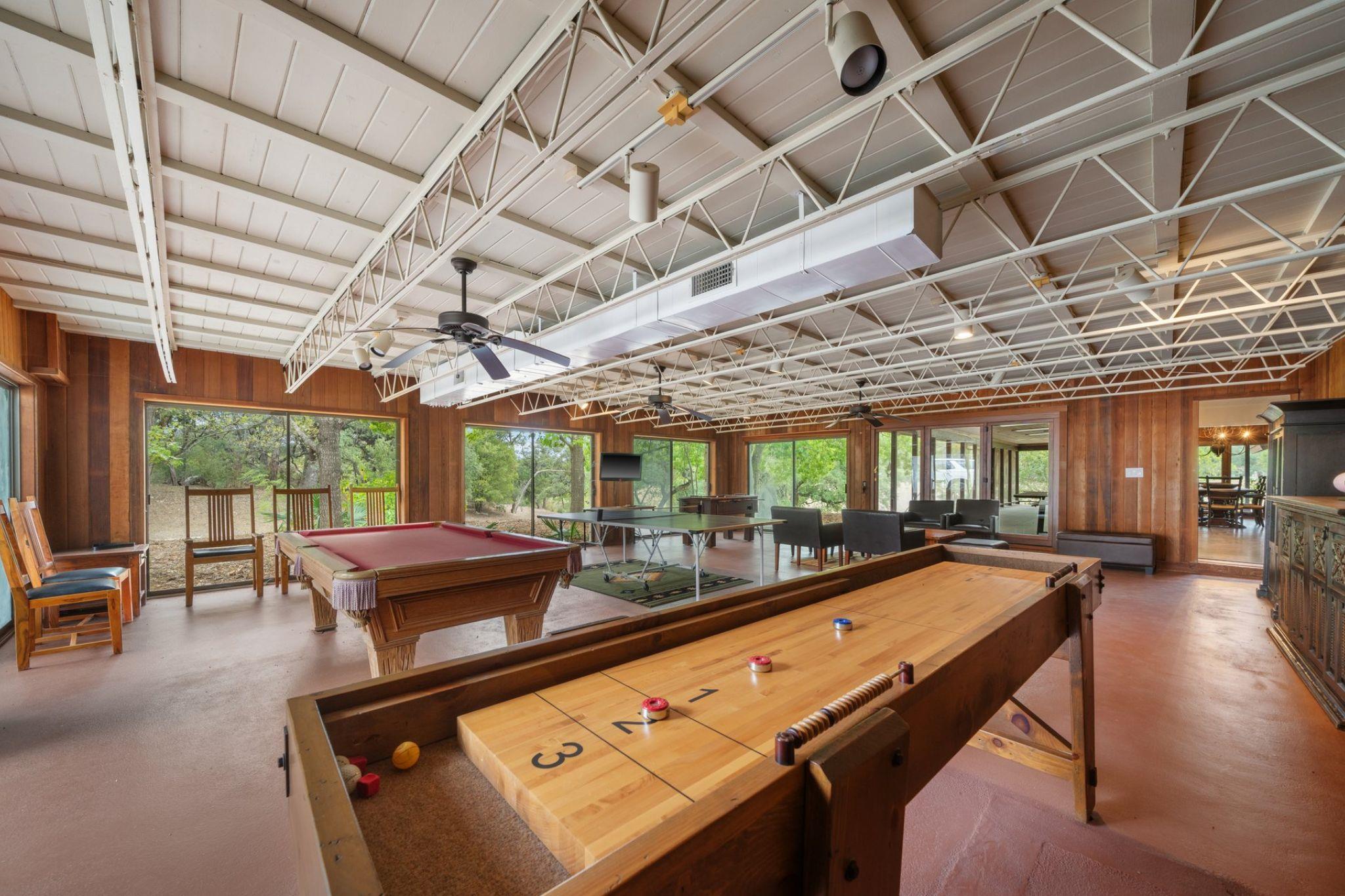 4711 Wayside Dr, Wimberley, TX 78676