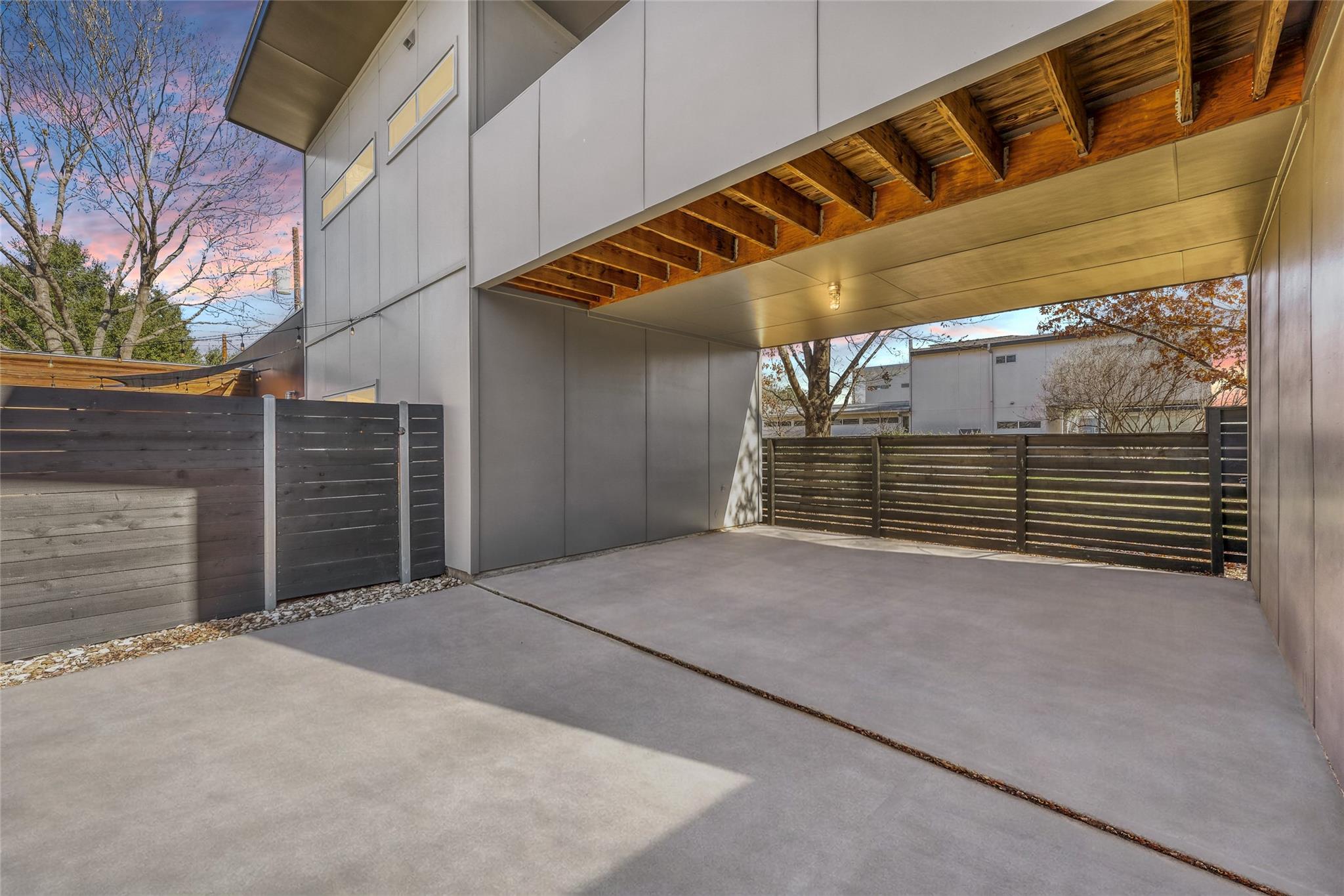 5909 Lux St, Austin, TX 78721