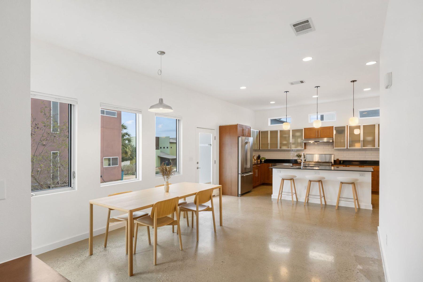 5421 Agatha Cir, Austin, TX 78724