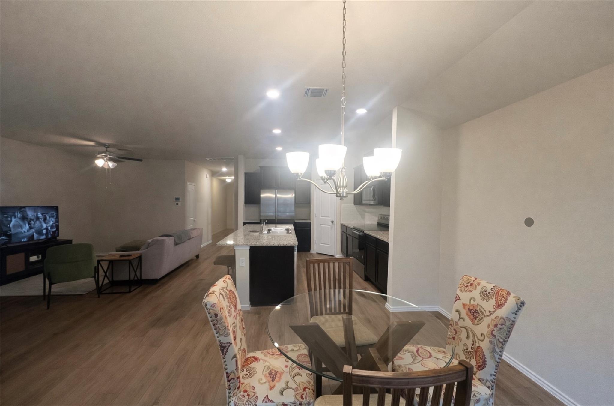 148 Pivot Dr, Taylor, TX 76574