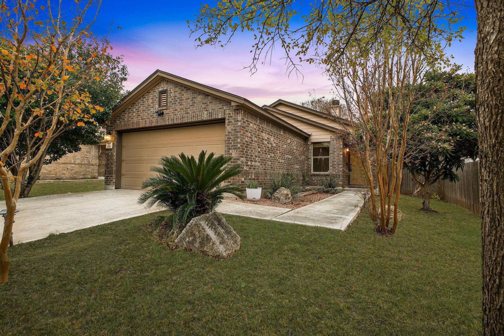 152 Karrie Dr, Kyle, TX 78640