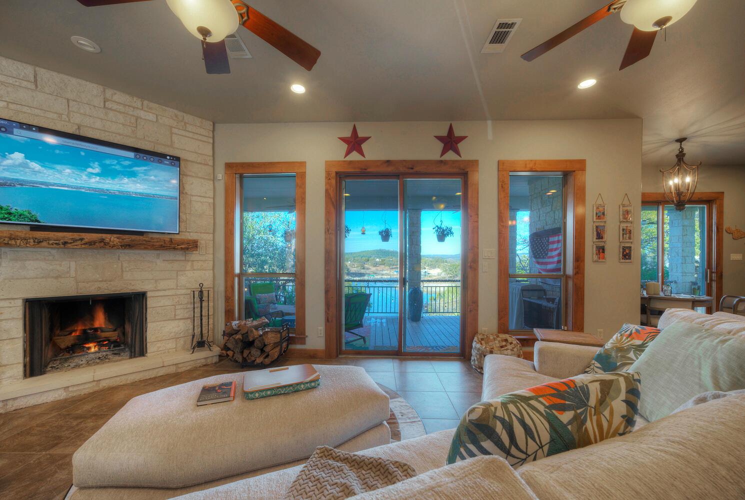 4834 Travis Oaks Dr, Marble Falls, TX 78654