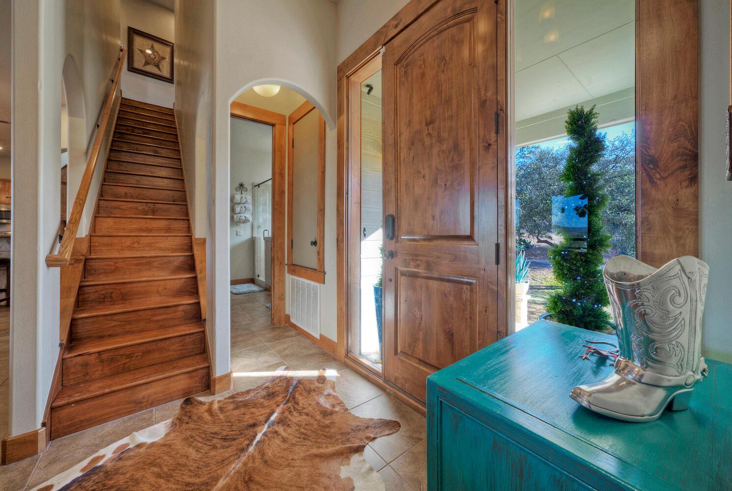 4834 Travis Oaks Dr, Marble Falls, TX 78654