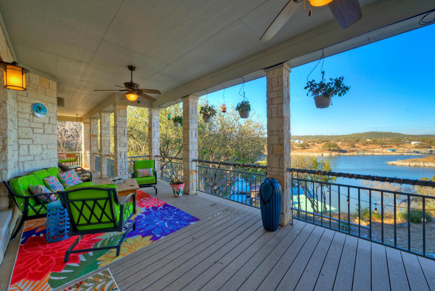 4834 Travis Oaks Dr, Marble Falls, TX 78654