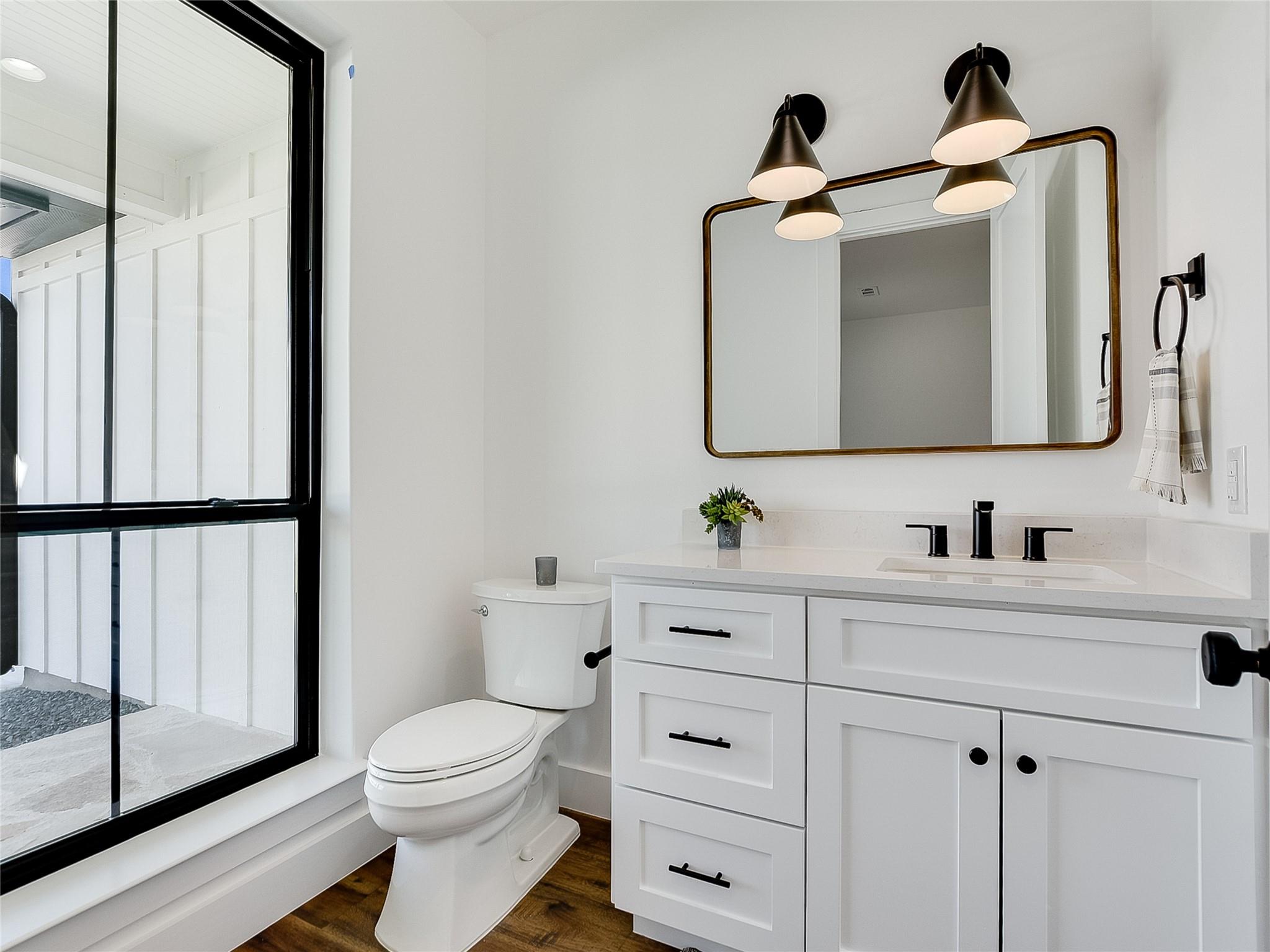 2411 Cherry Ln, Kingsland, TX 78639