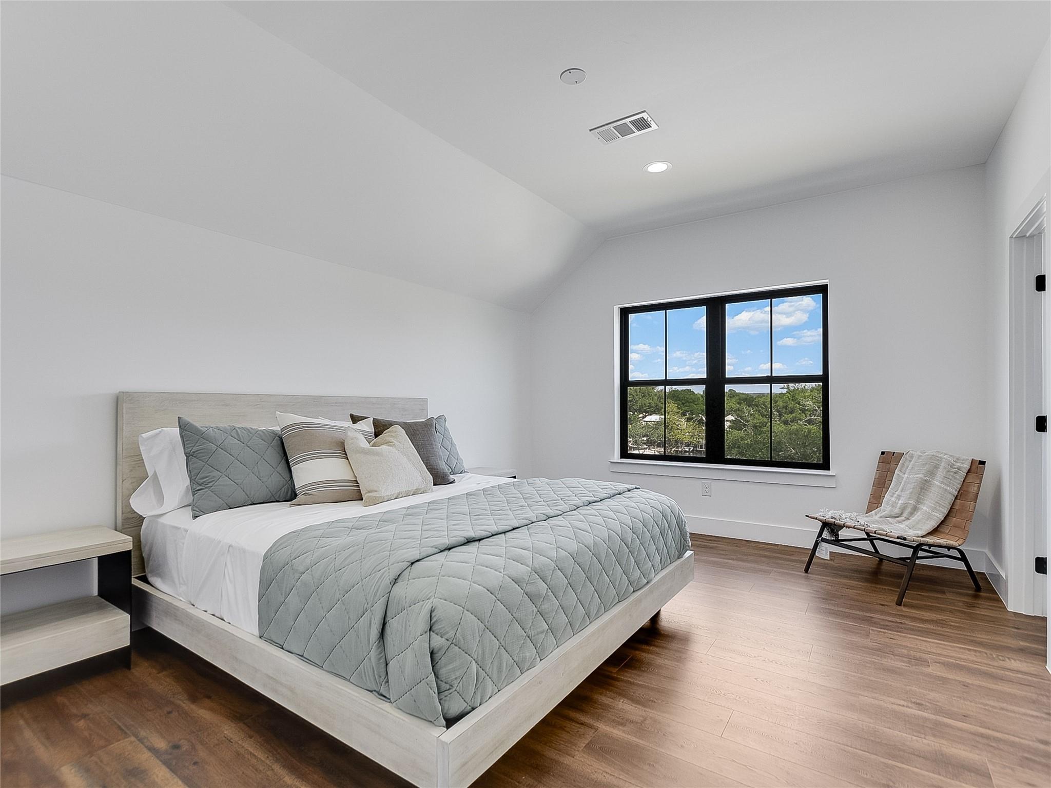 2411 Cherry Ln, Kingsland, TX 78639