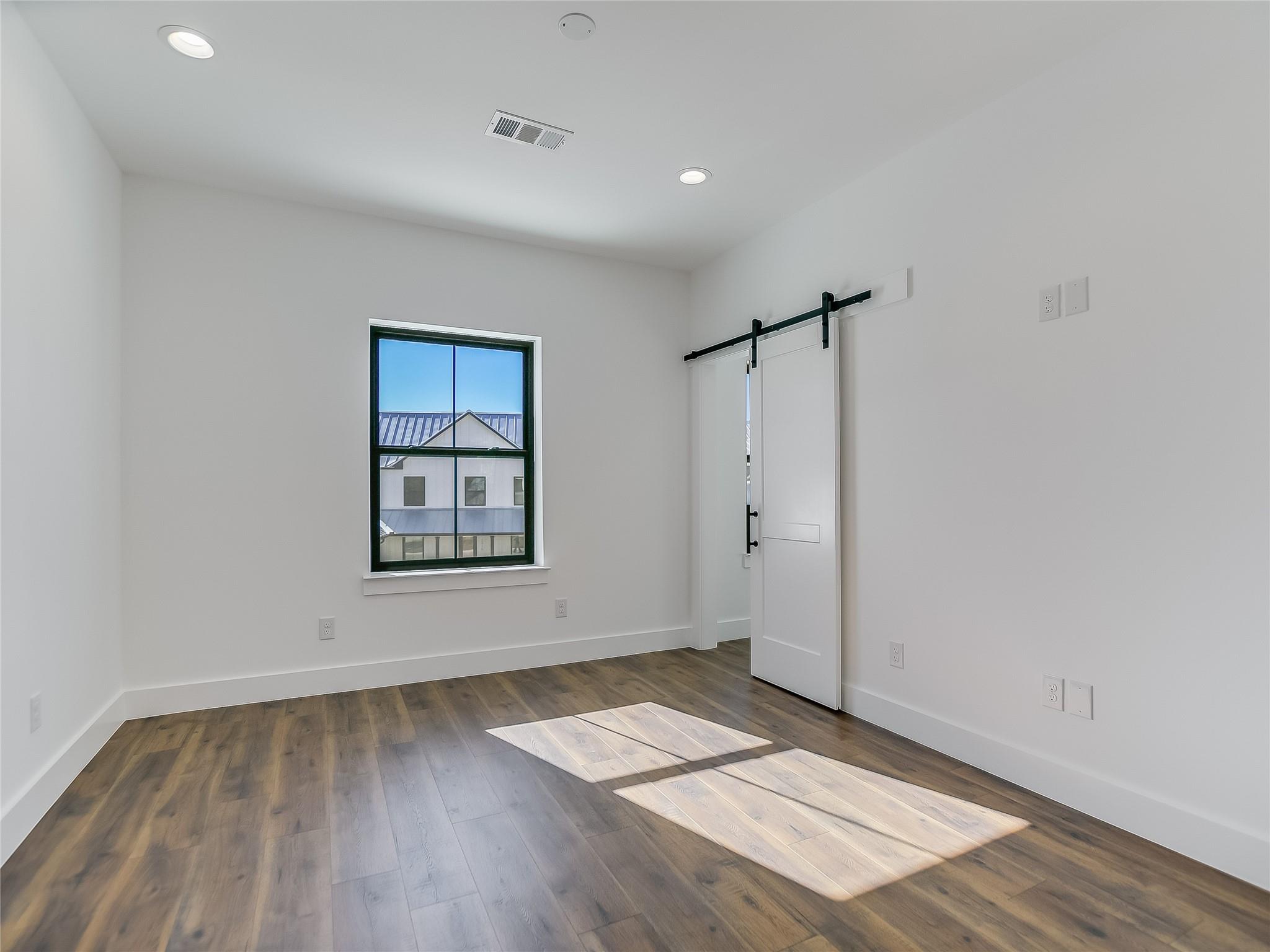 2419 Cherry Ln, Kingsland, TX 78639