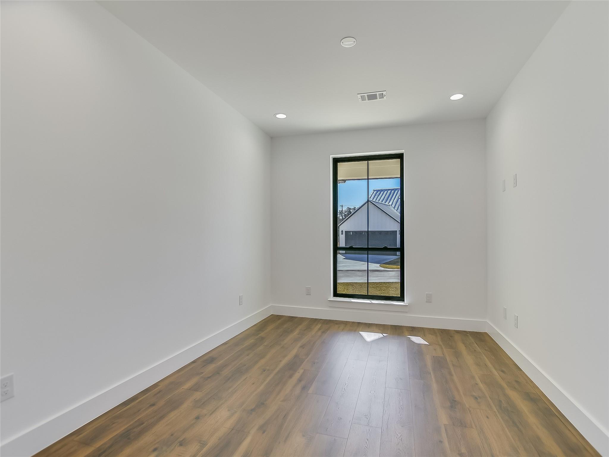 2419 Cherry Ln, Kingsland, TX 78639