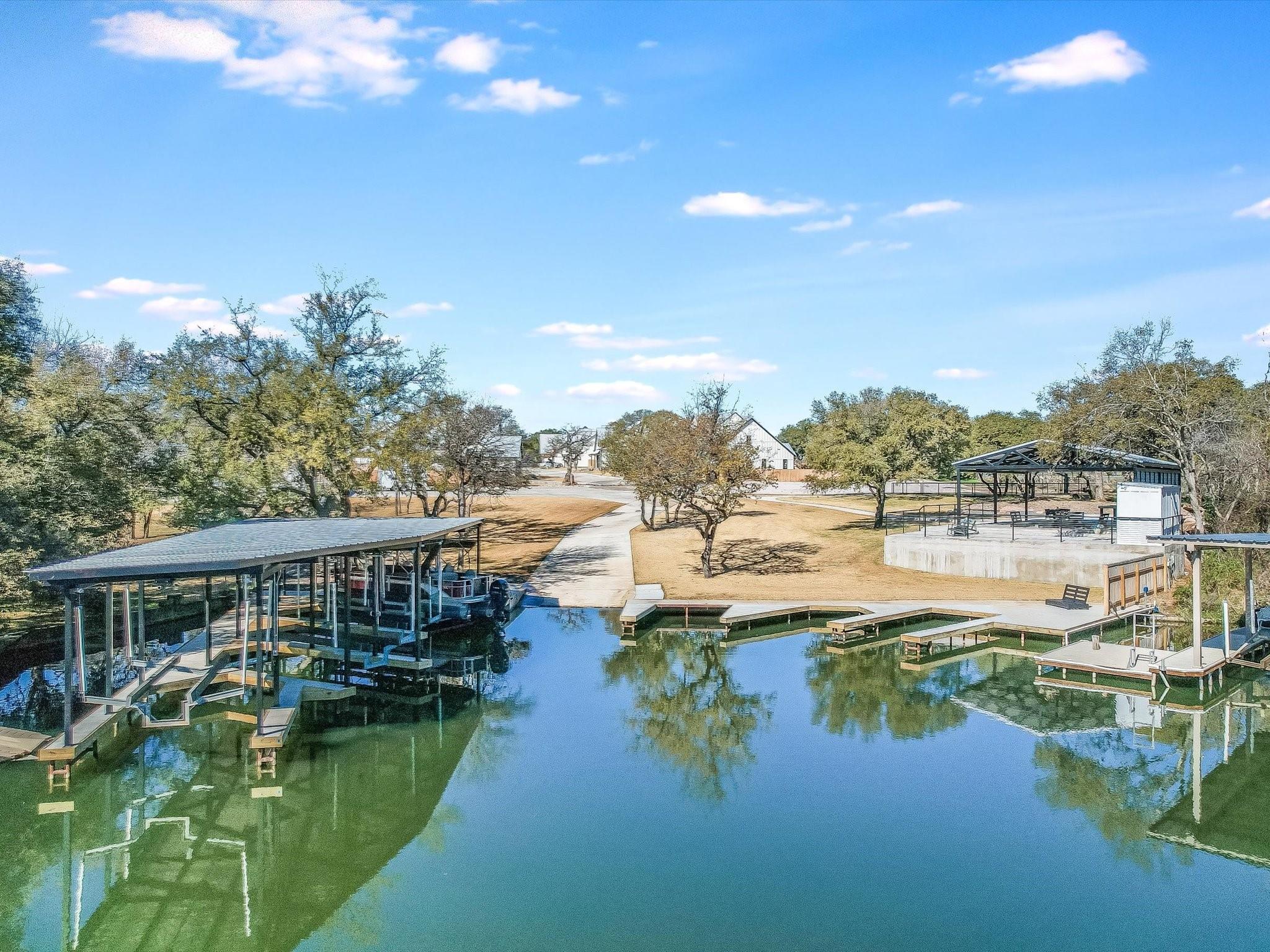 2419 Cherry Ln, Kingsland, TX 78639