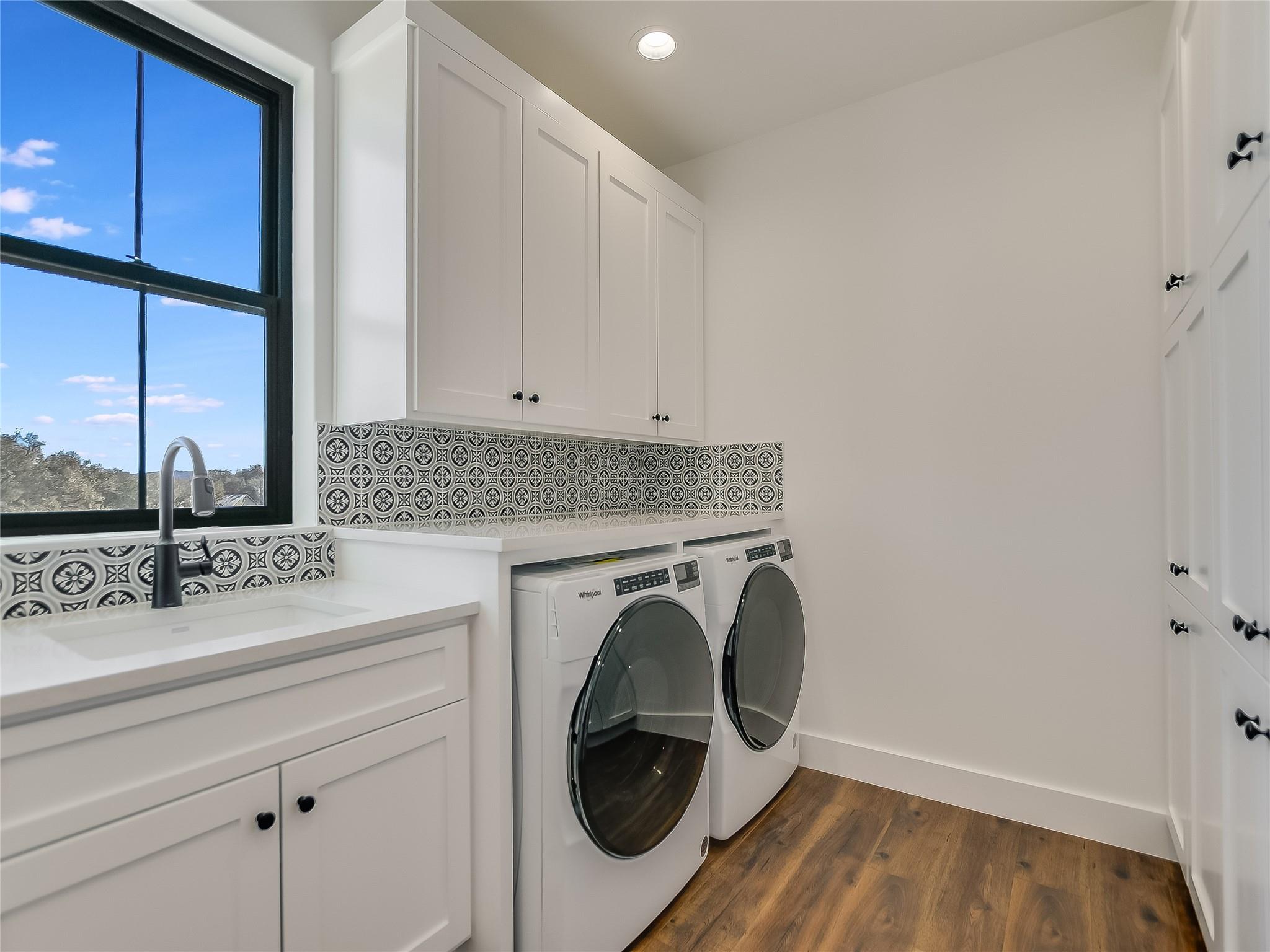 2419 Cherry Ln, Kingsland, TX 78639