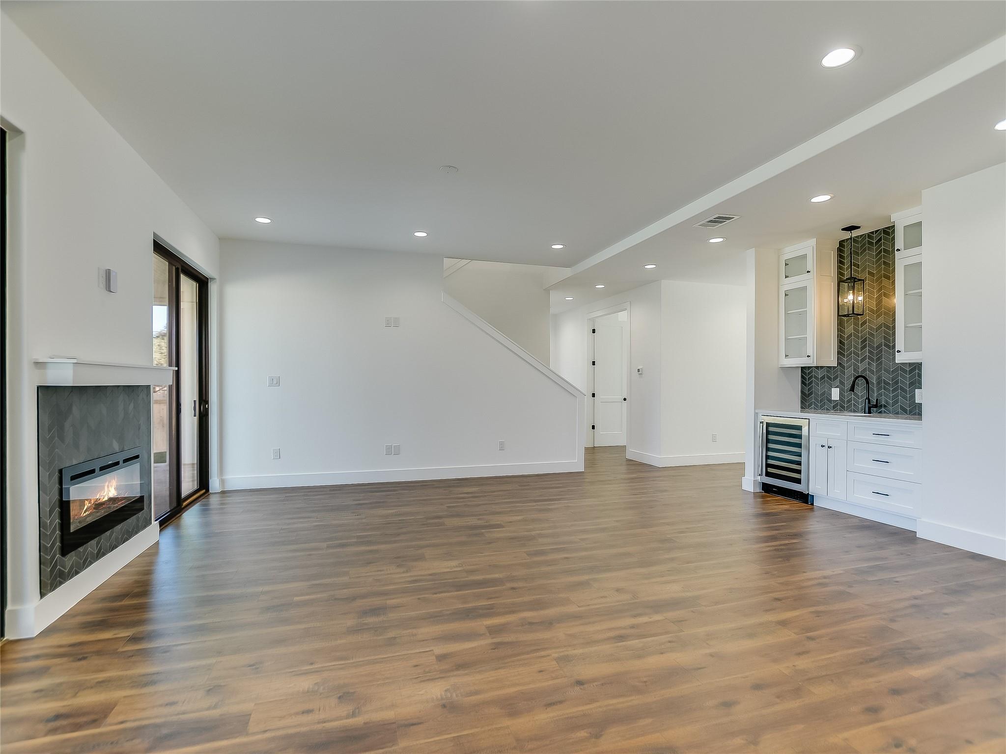 2419 Cherry Ln, Kingsland, TX 78639