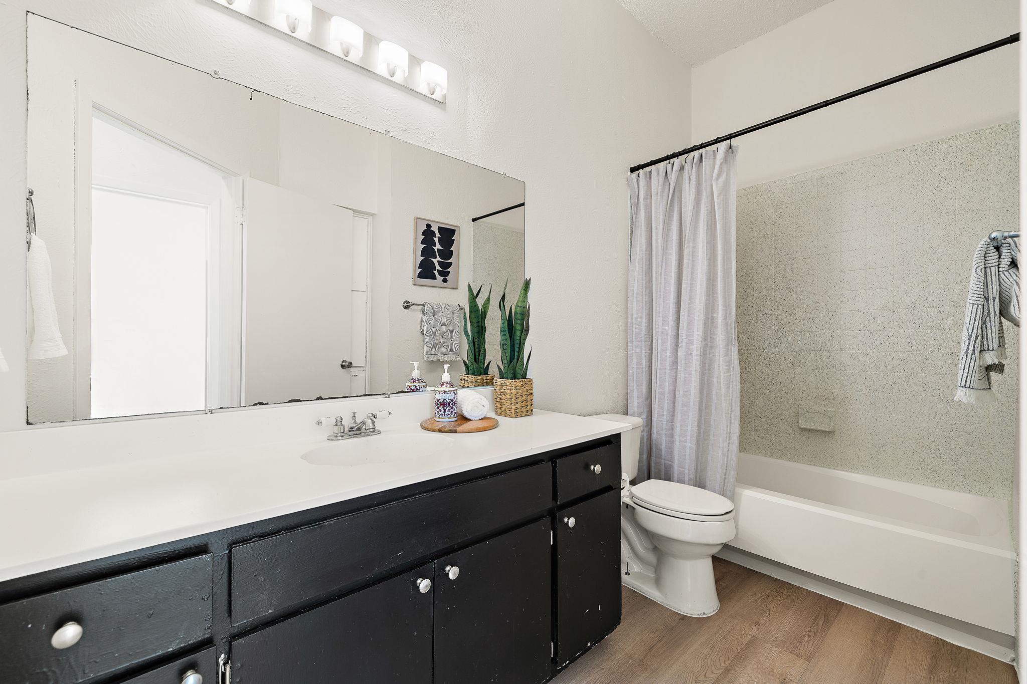 4912 Cabob St, Austin, TX 78744