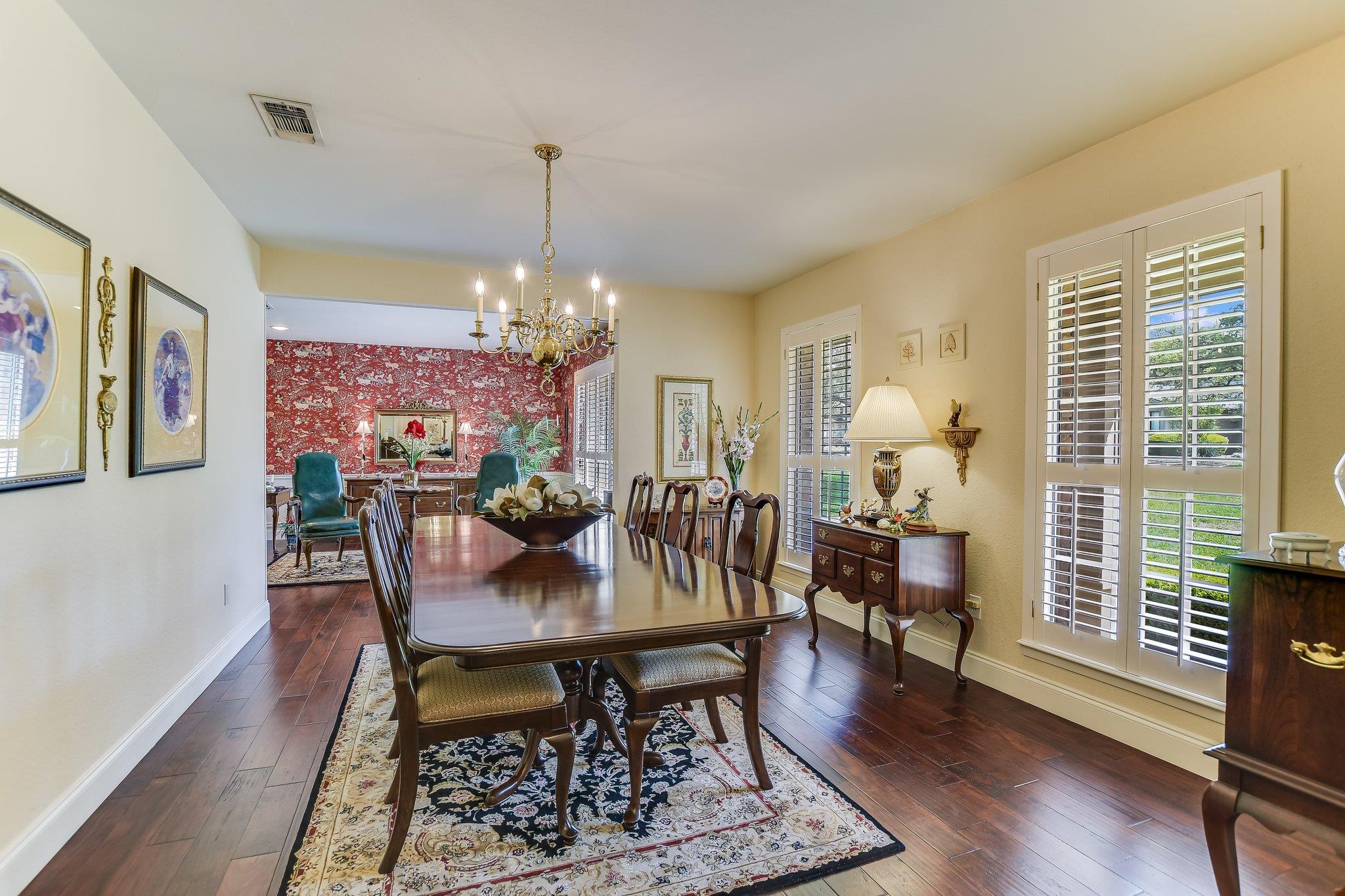 11004 Plumewood Dr, Austin, TX 78750