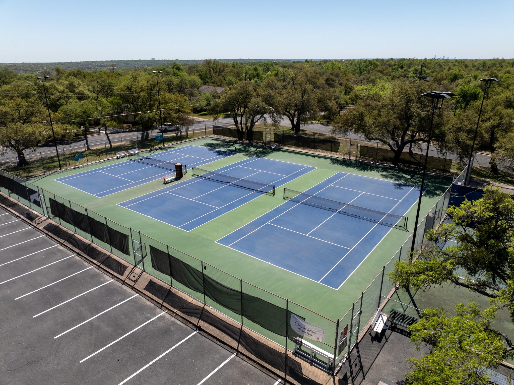 11004 Plumewood Dr, Austin, TX 78750