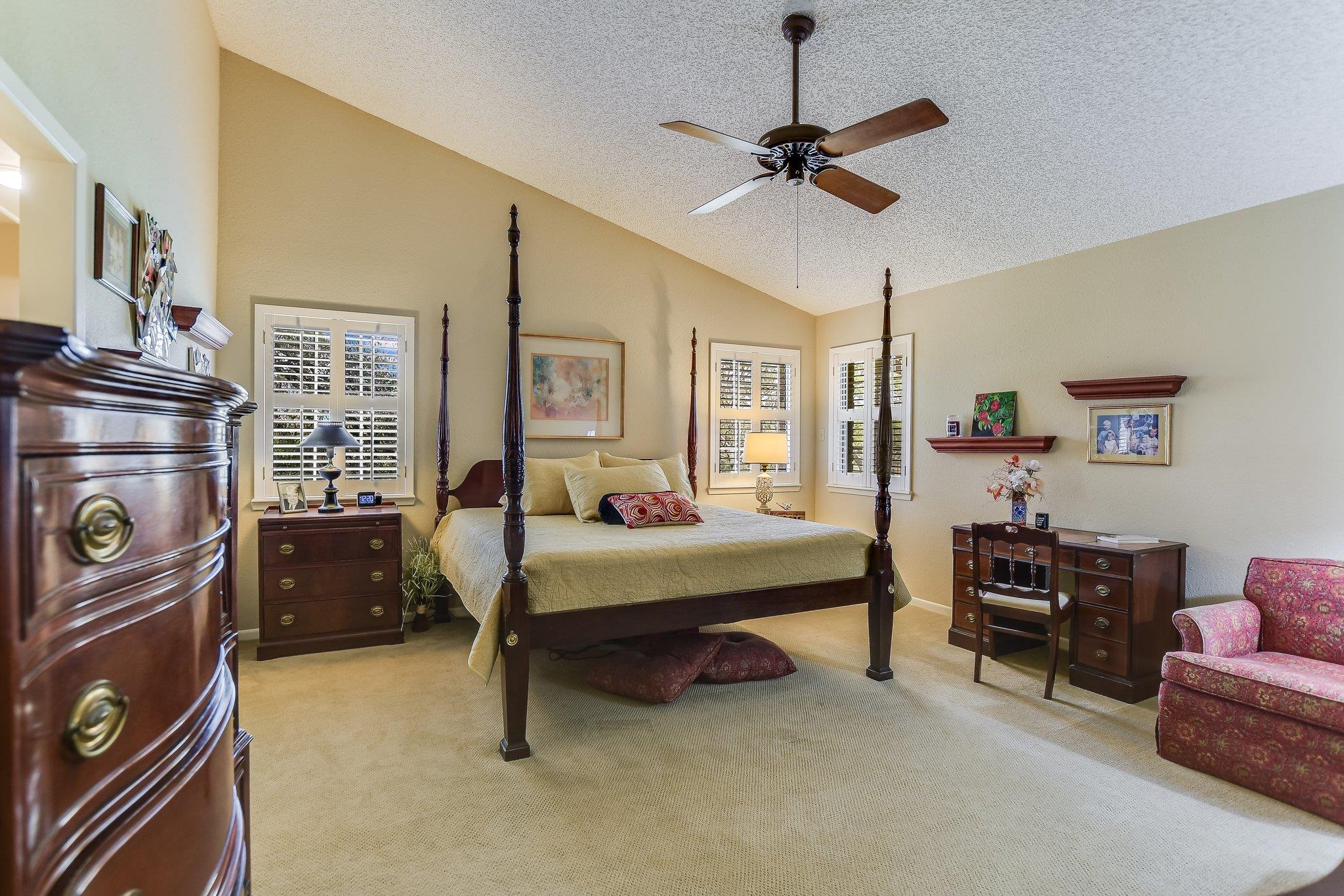 11004 Plumewood Dr, Austin, TX 78750