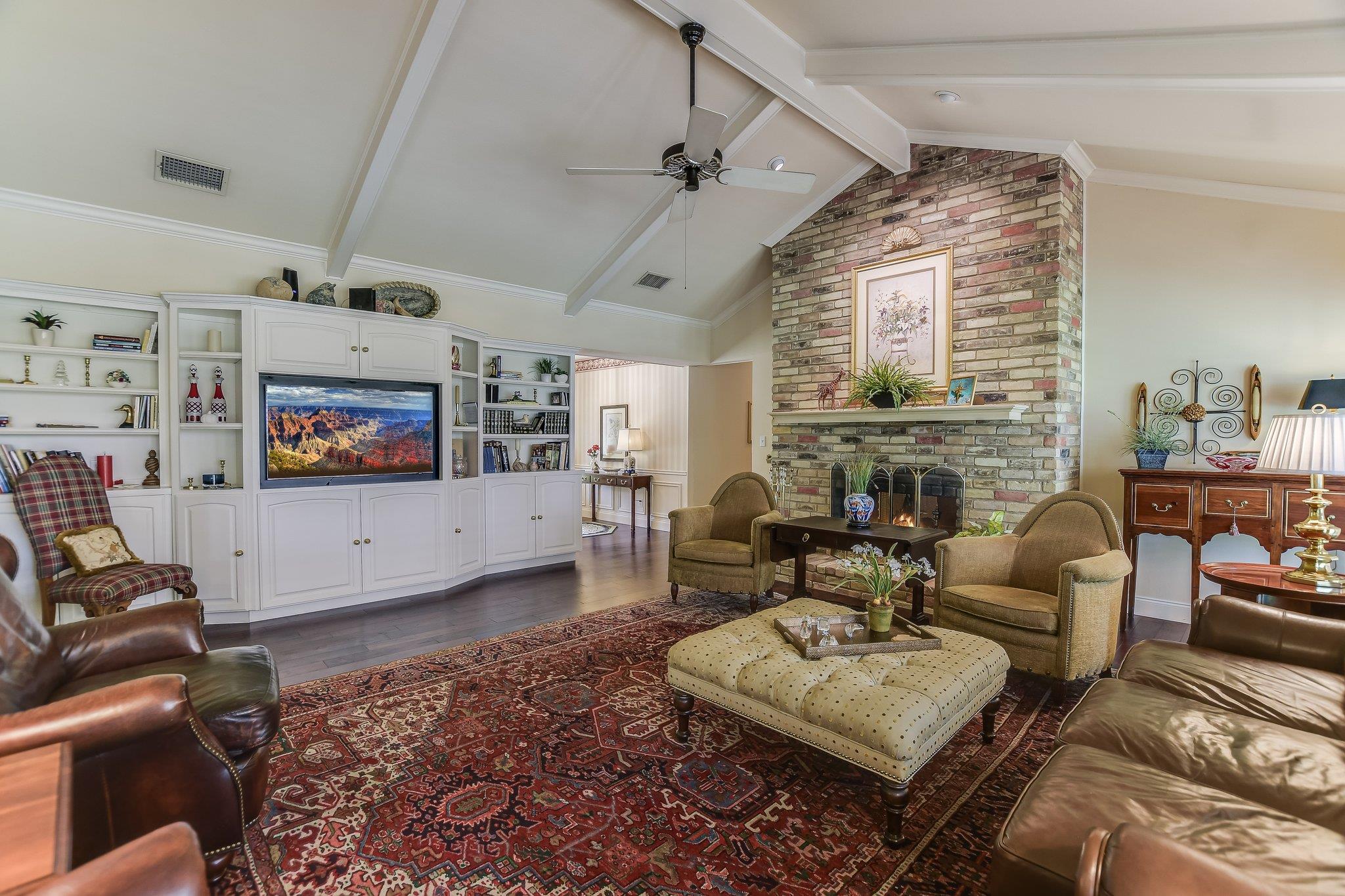 11004 Plumewood Dr, Austin, TX 78750