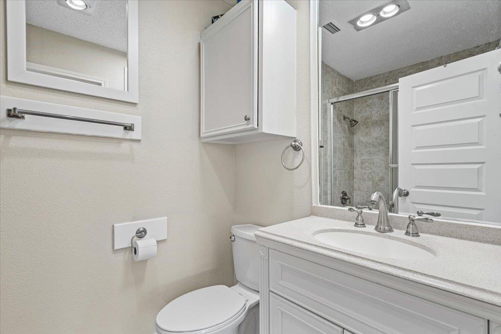 143 World Of Tennis Sq # D143, Lakeway, TX 78738