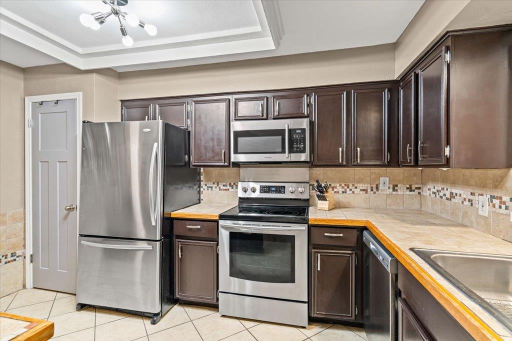 143 World Of Tennis Sq # D143, Lakeway, TX 78738