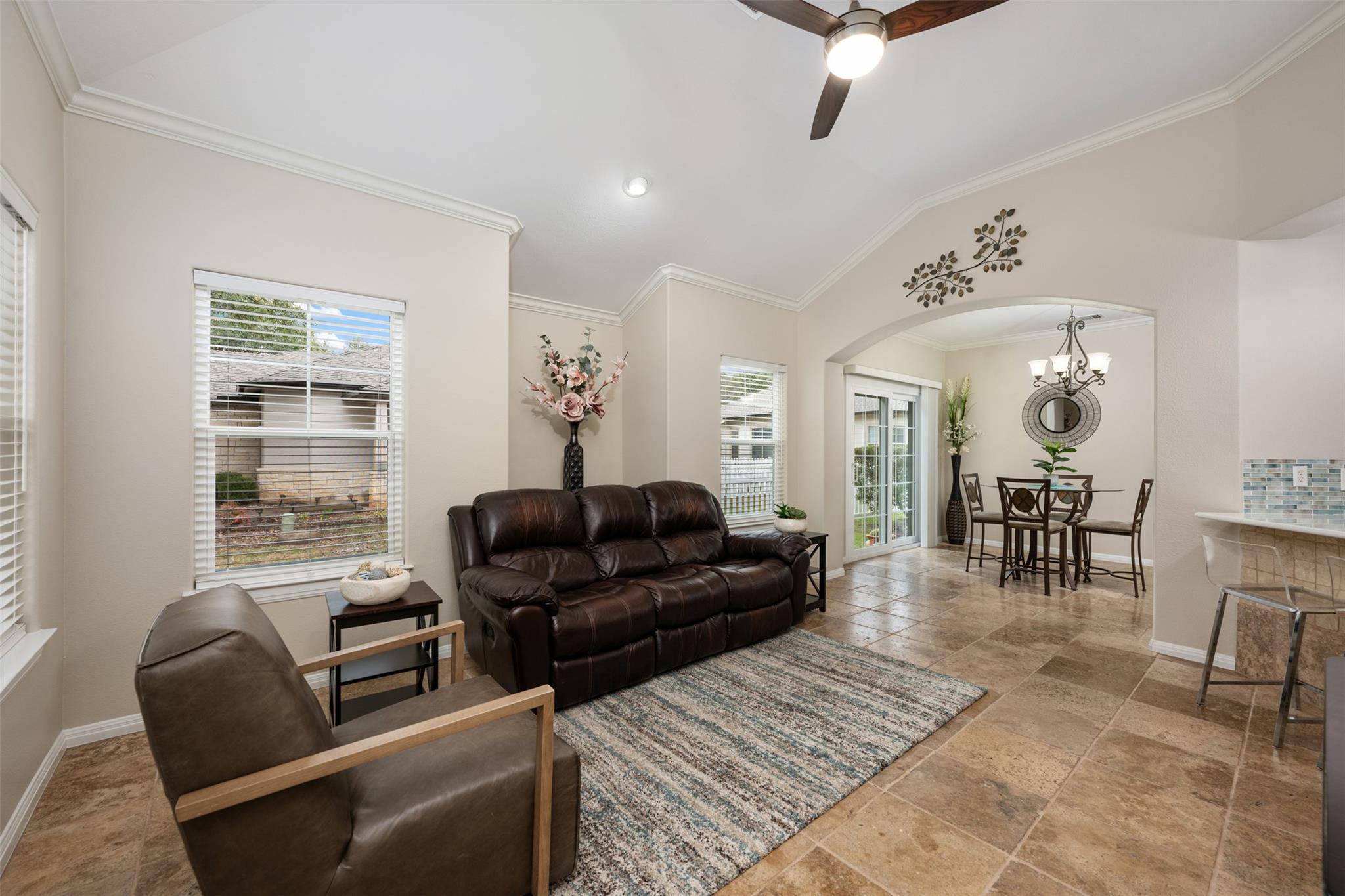 6801 Beckett Rd # 135L, Austin, TX 78749