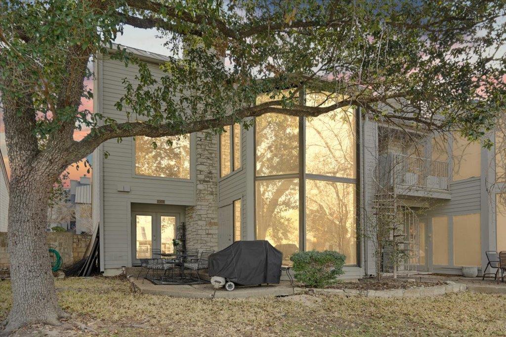 176 World Of Tennis Sq, Lakeway, TX 78734