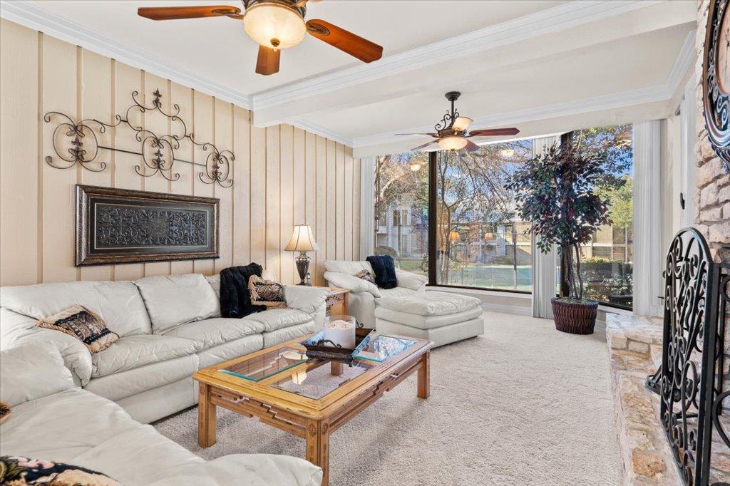 176 World Of Tennis Sq, Lakeway, TX 78734