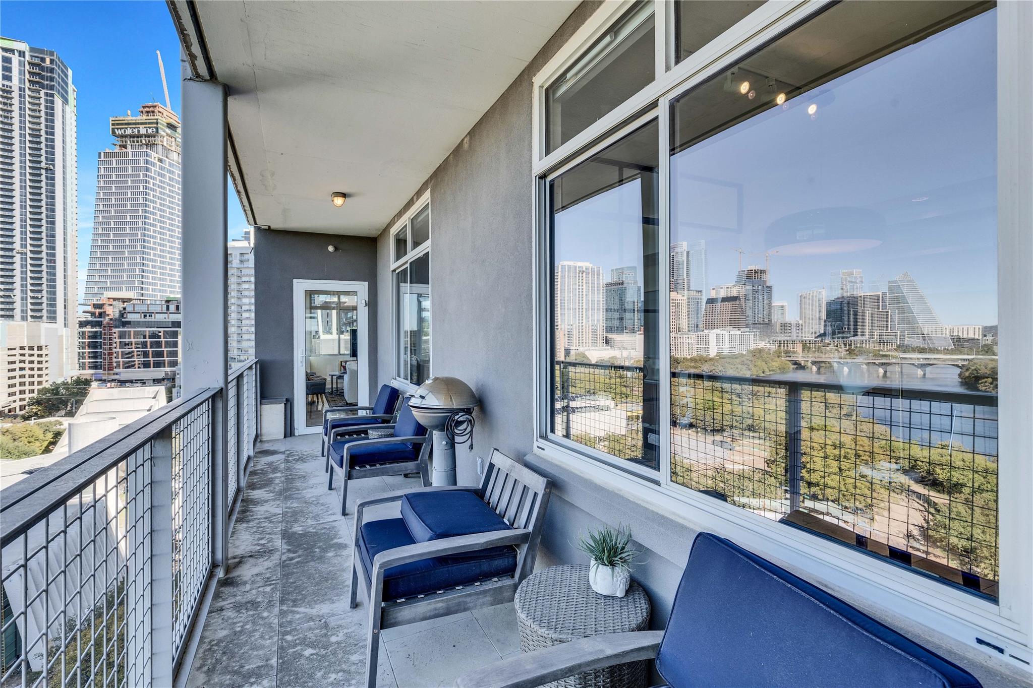 54 Rainey St # 1222, Austin, TX 78701