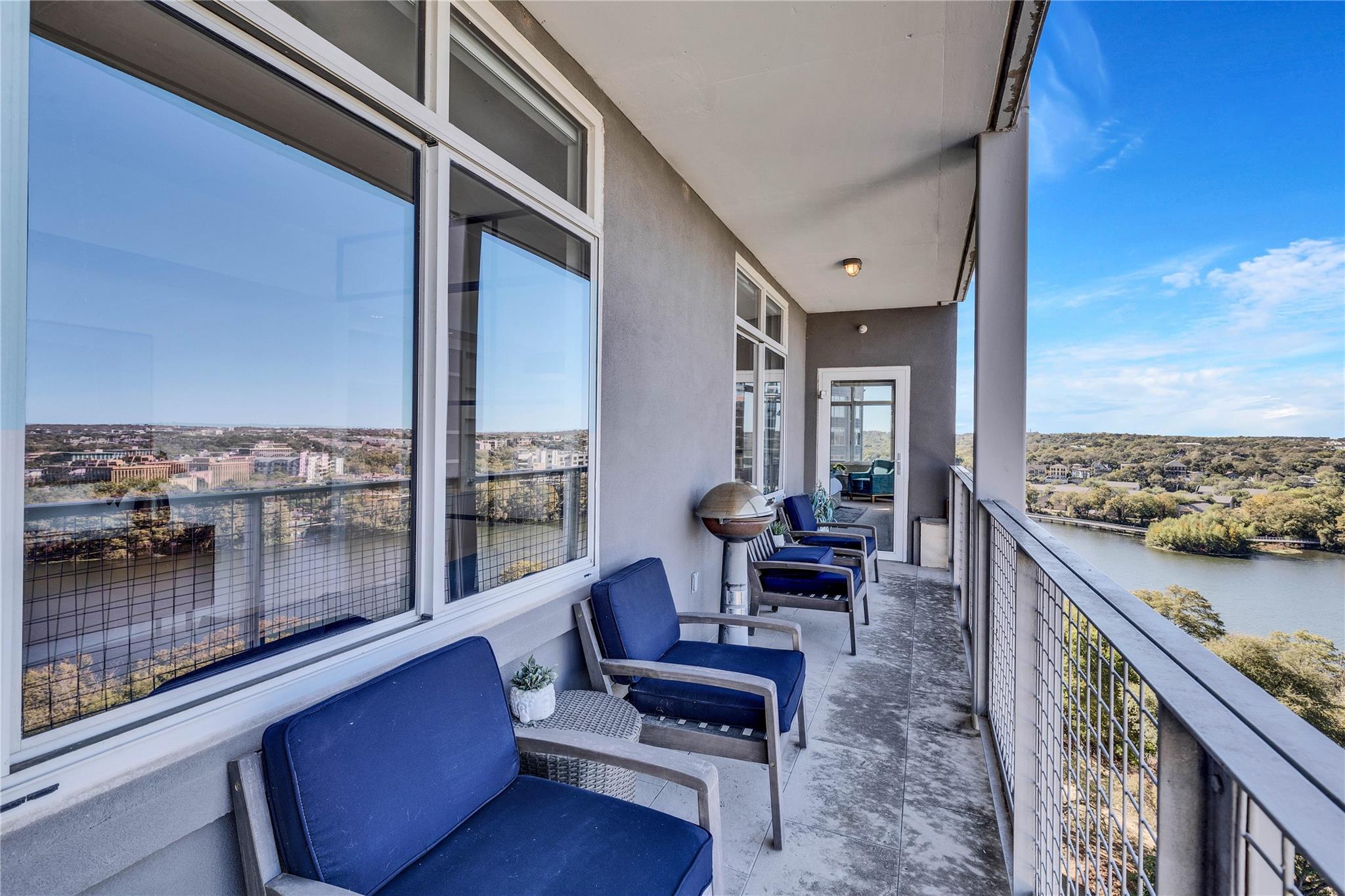 54 Rainey St # 1222, Austin, TX 78701