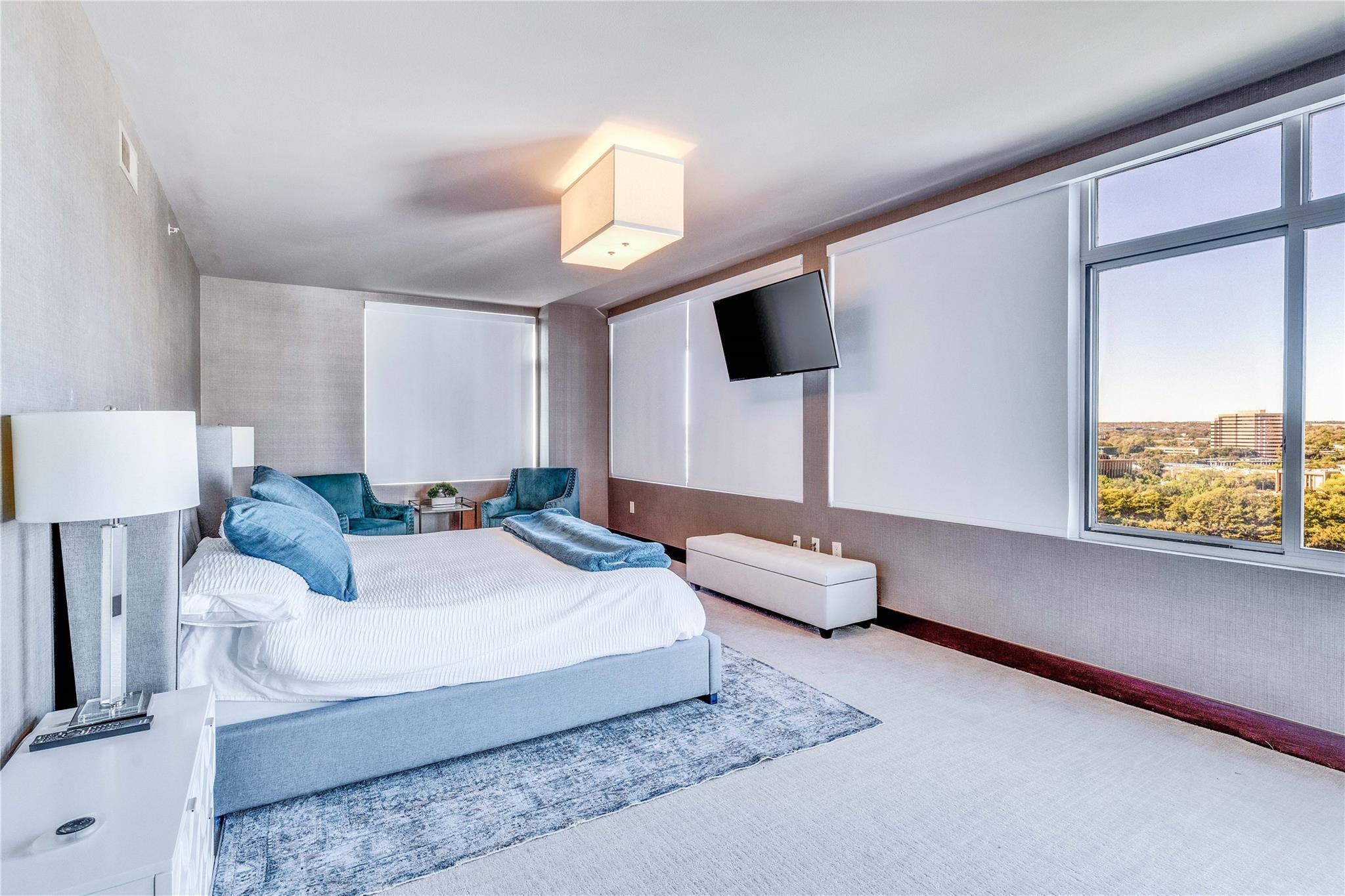 54 Rainey St # 1222, Austin, TX 78701