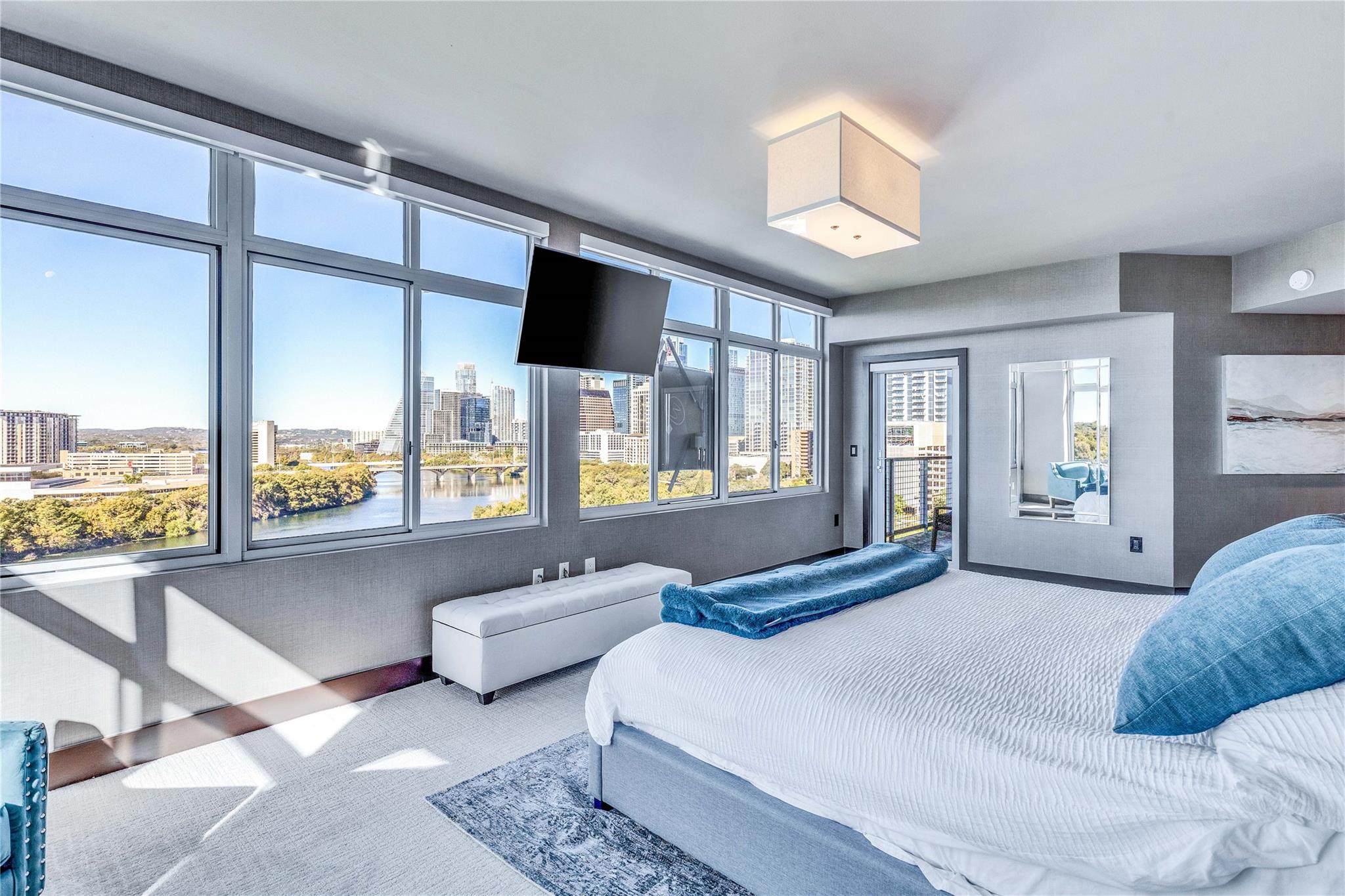 54 Rainey St # 1222, Austin, TX 78701