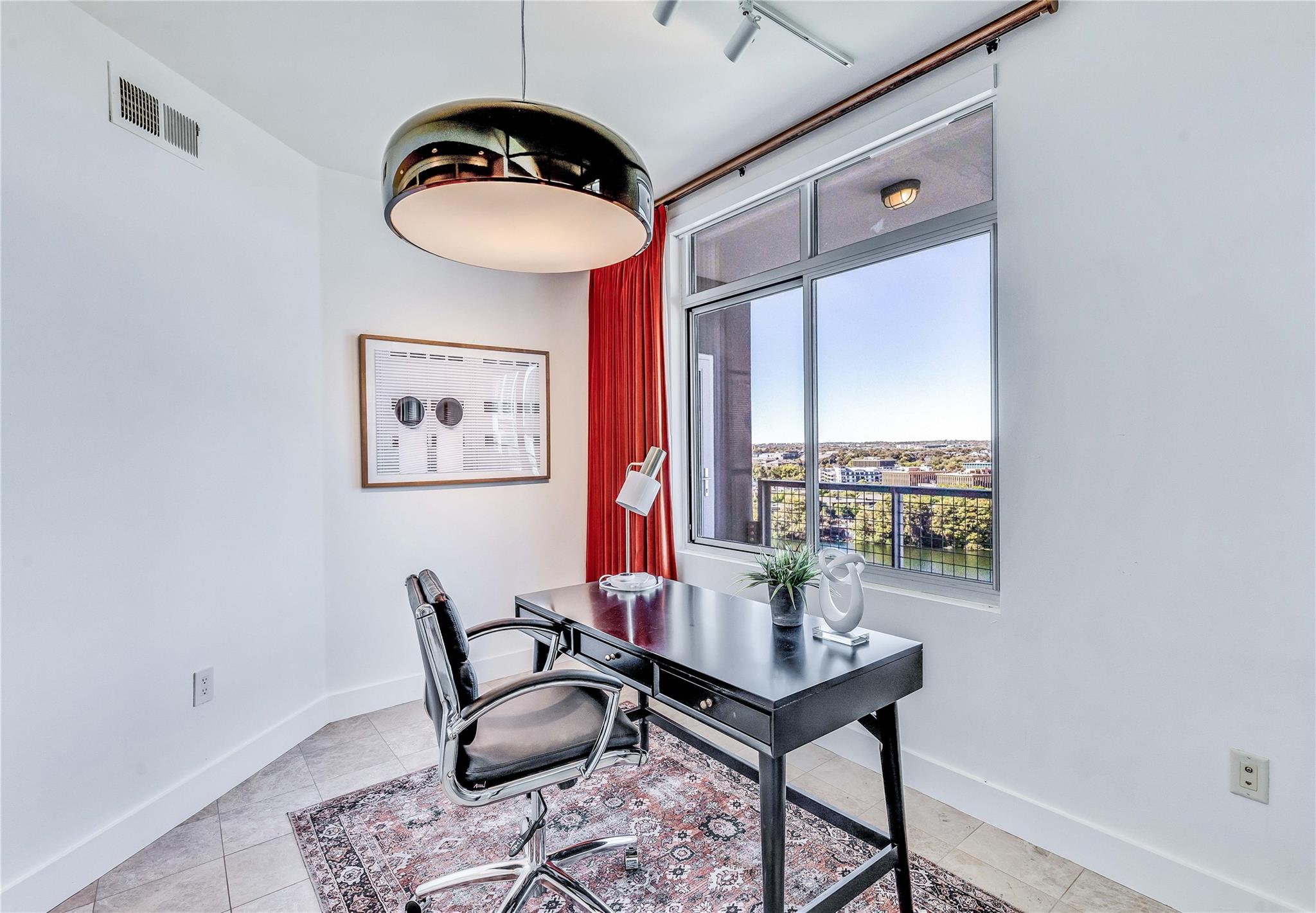 54 Rainey St # 1222, Austin, TX 78701