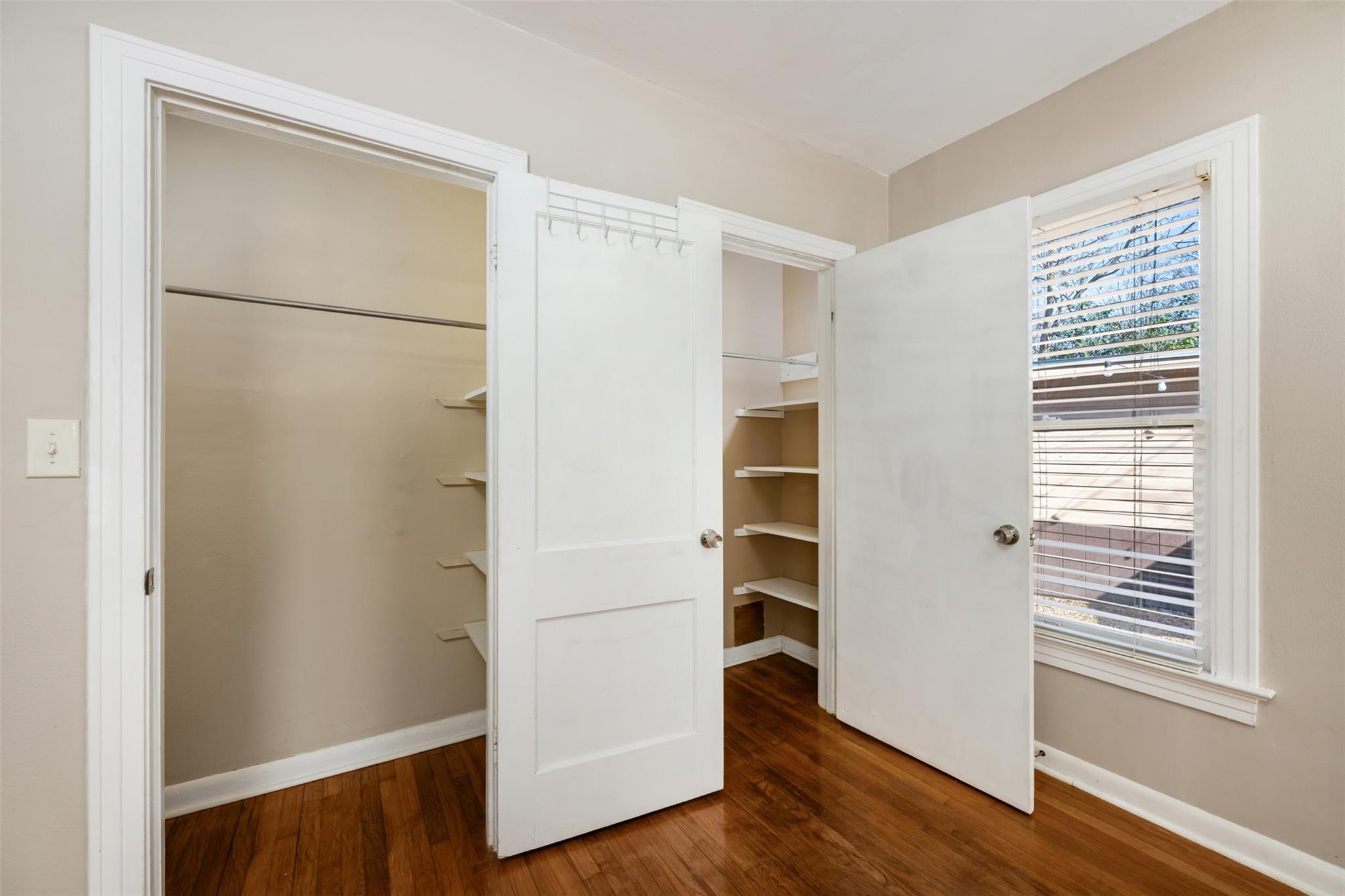 1300 Harriet Ct, Austin, TX 78756