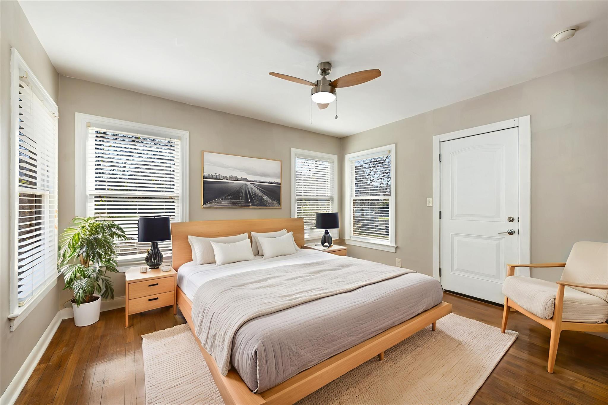 1300 Harriet Ct, Austin, TX 78756