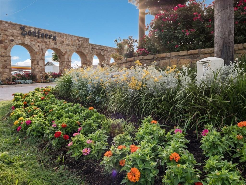 620 Magnum Force Dr, Jarrell, TX 76537