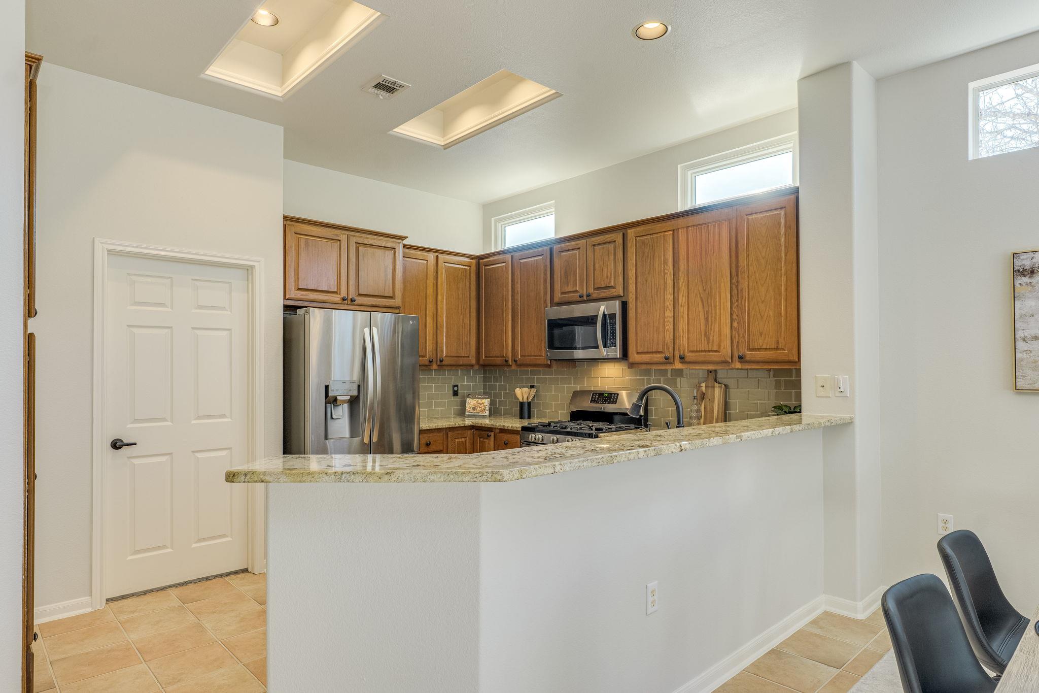 107 Wild Rose Dr, Georgetown, TX 78633