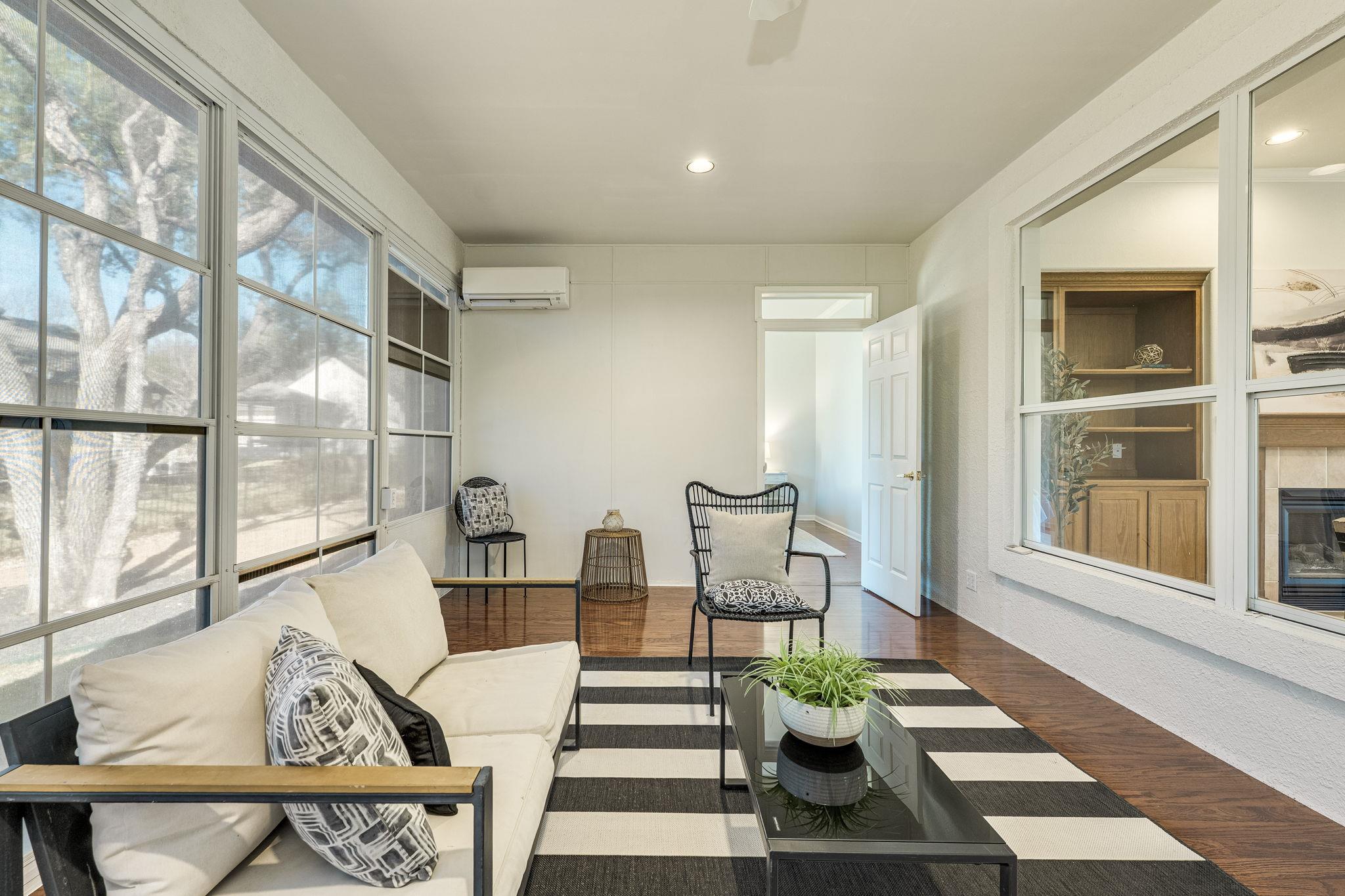 107 Wild Rose Dr, Georgetown, TX 78633