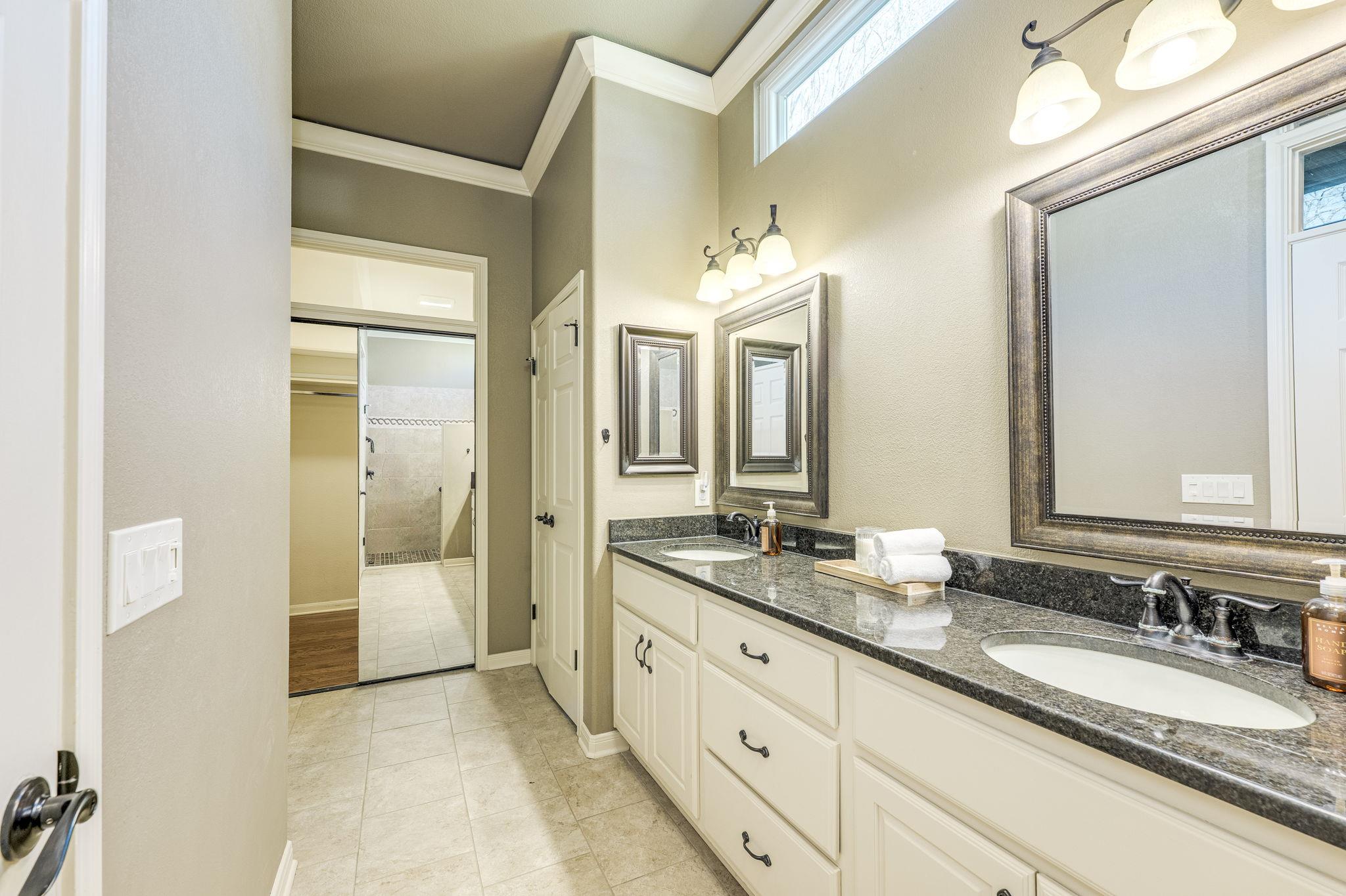 107 Wild Rose Dr, Georgetown, TX 78633