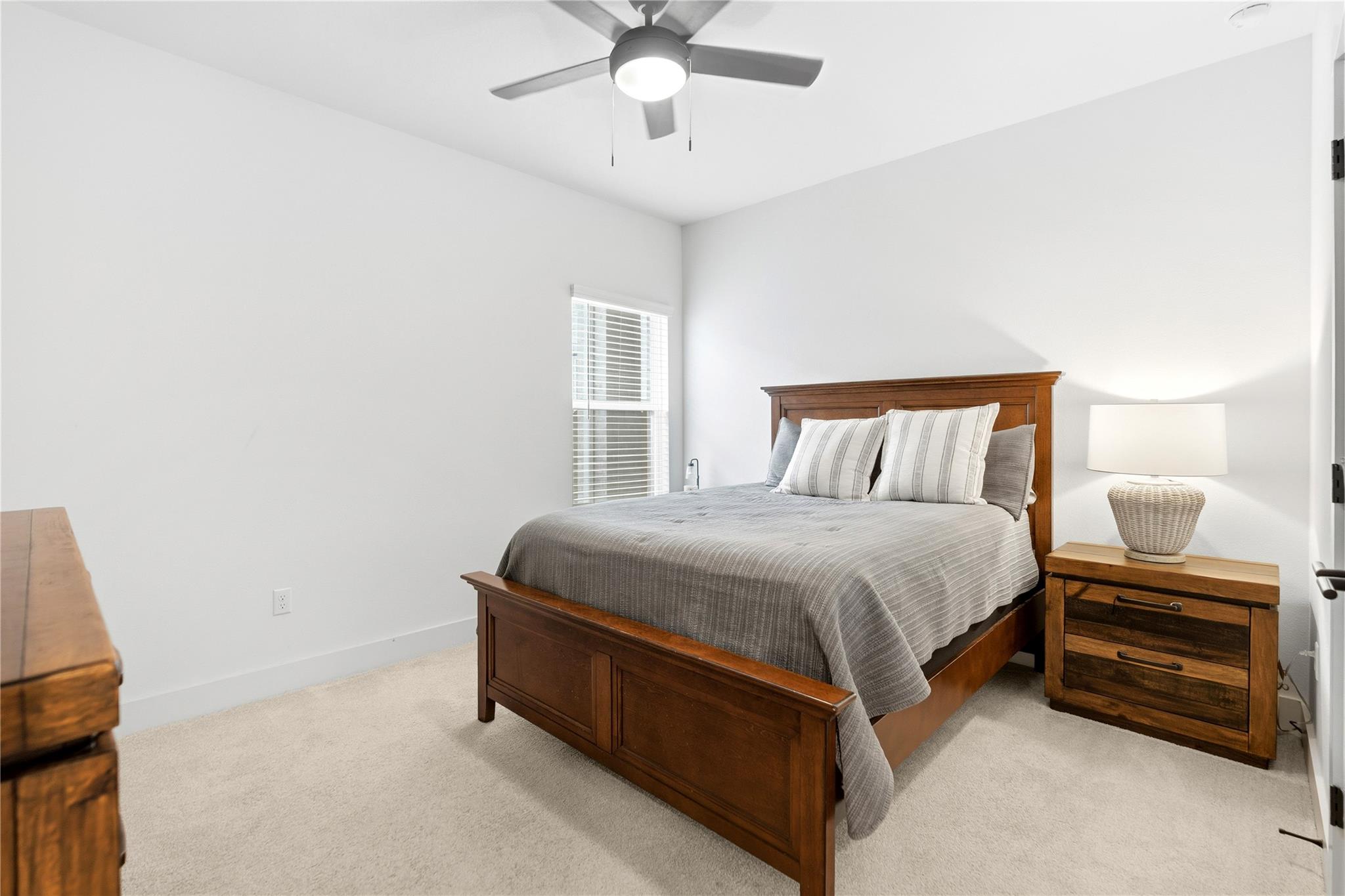 9115 Looksee Ln, Austin, TX 78744