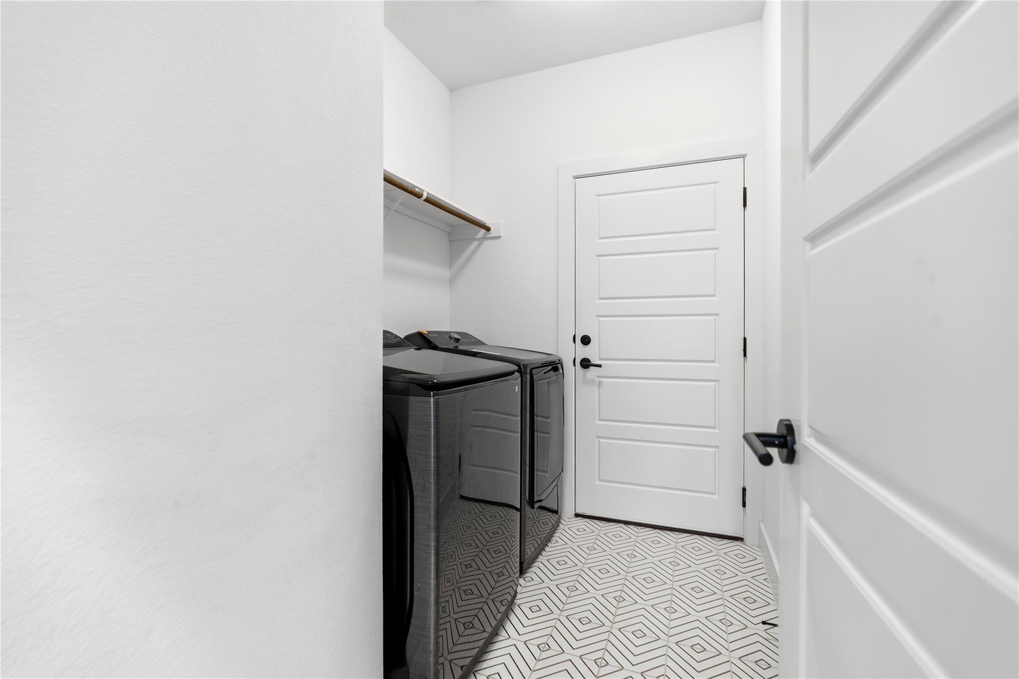 9115 Looksee Ln, Austin, TX 78744