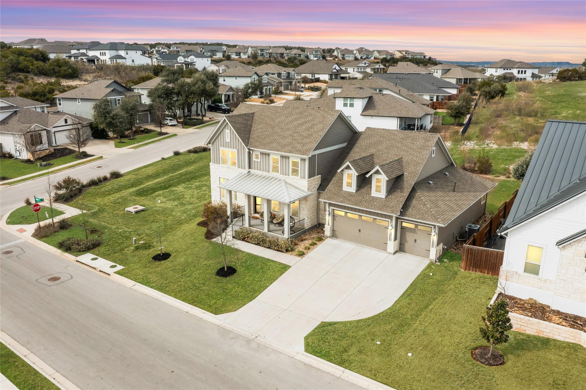 121 Starfire Dr, Dripping Springs, TX 78620