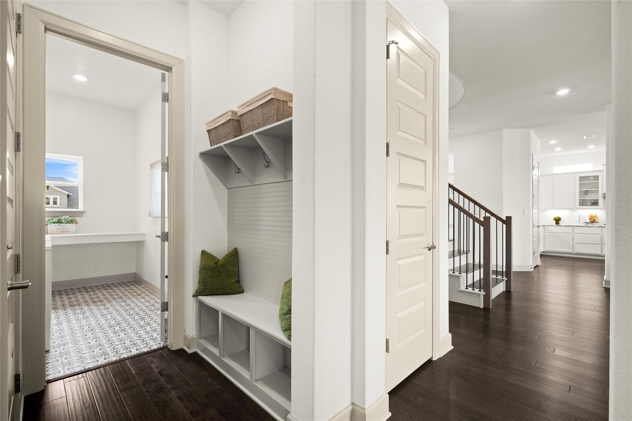 121 Starfire Dr, Dripping Springs, TX 78620