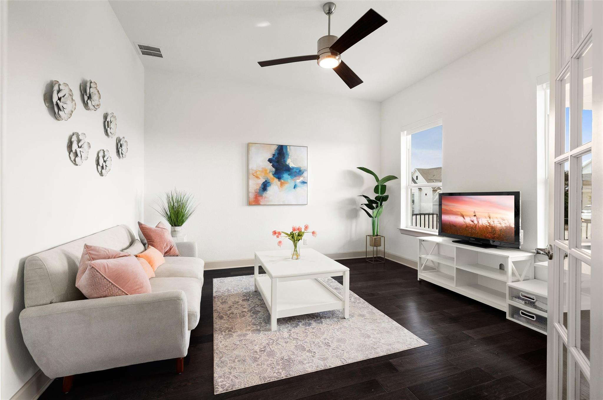 121 Starfire Dr, Dripping Springs, TX 78620