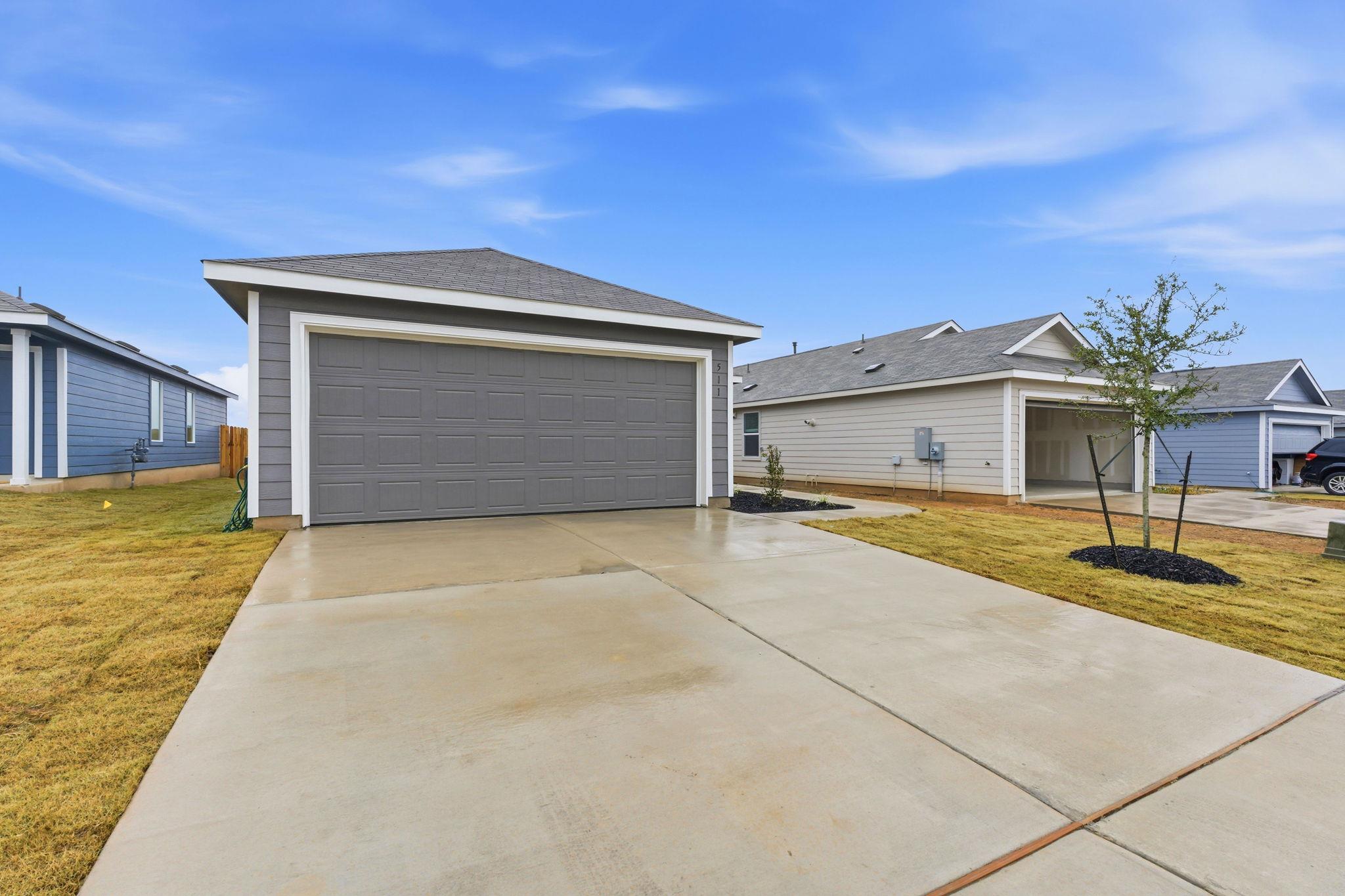 511 Paris St, Maxwell, TX 78656