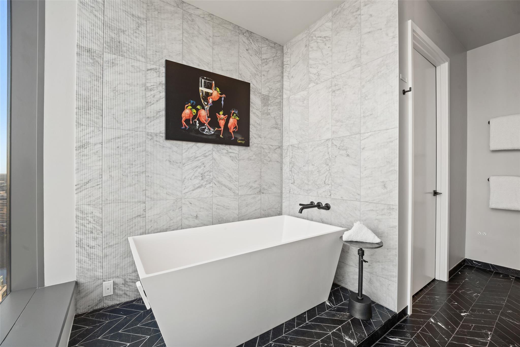 210 Lavaca St # 2301, Austin, TX 78701